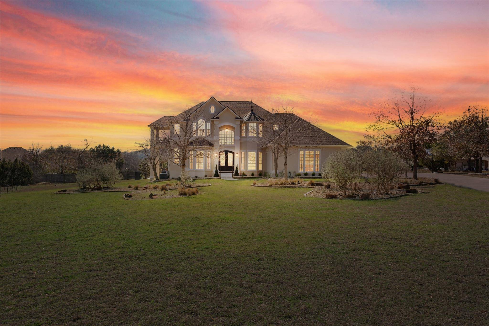 605 Lake Side CV, Georgetown, TX 78628