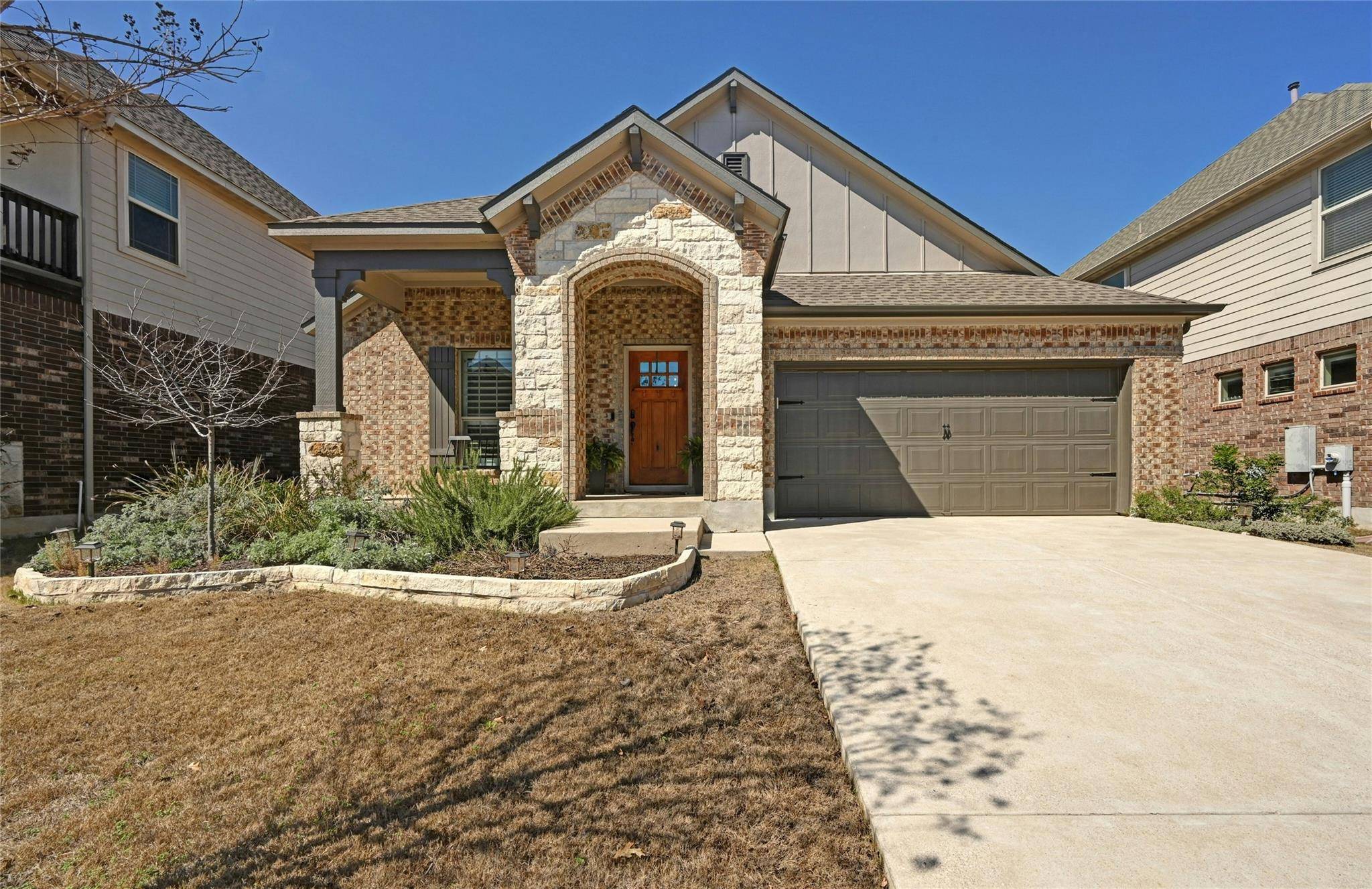 523 Oyster CRK, Buda, TX 78610