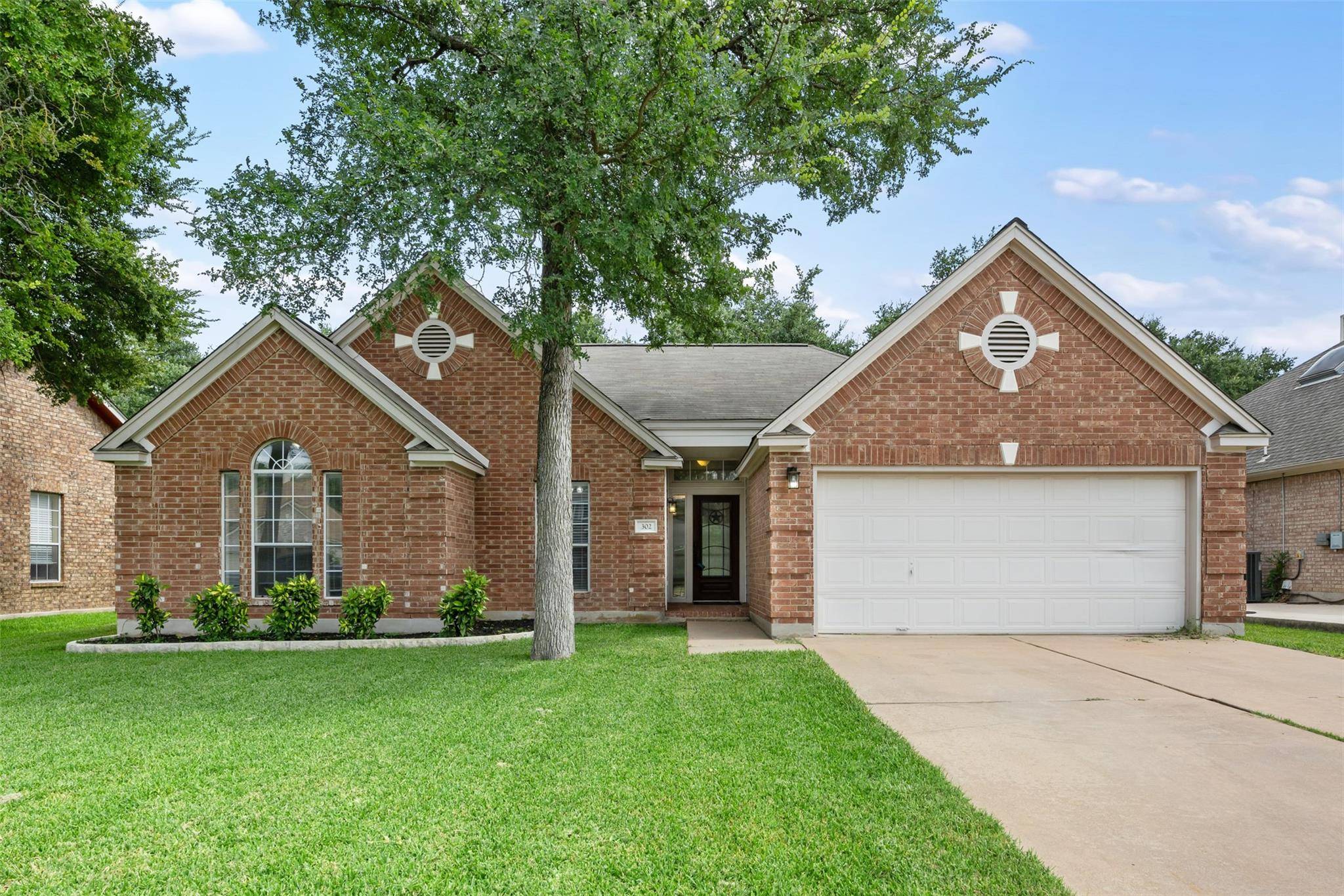 302 Bryce Canyon DR, Cedar Park, TX 78613