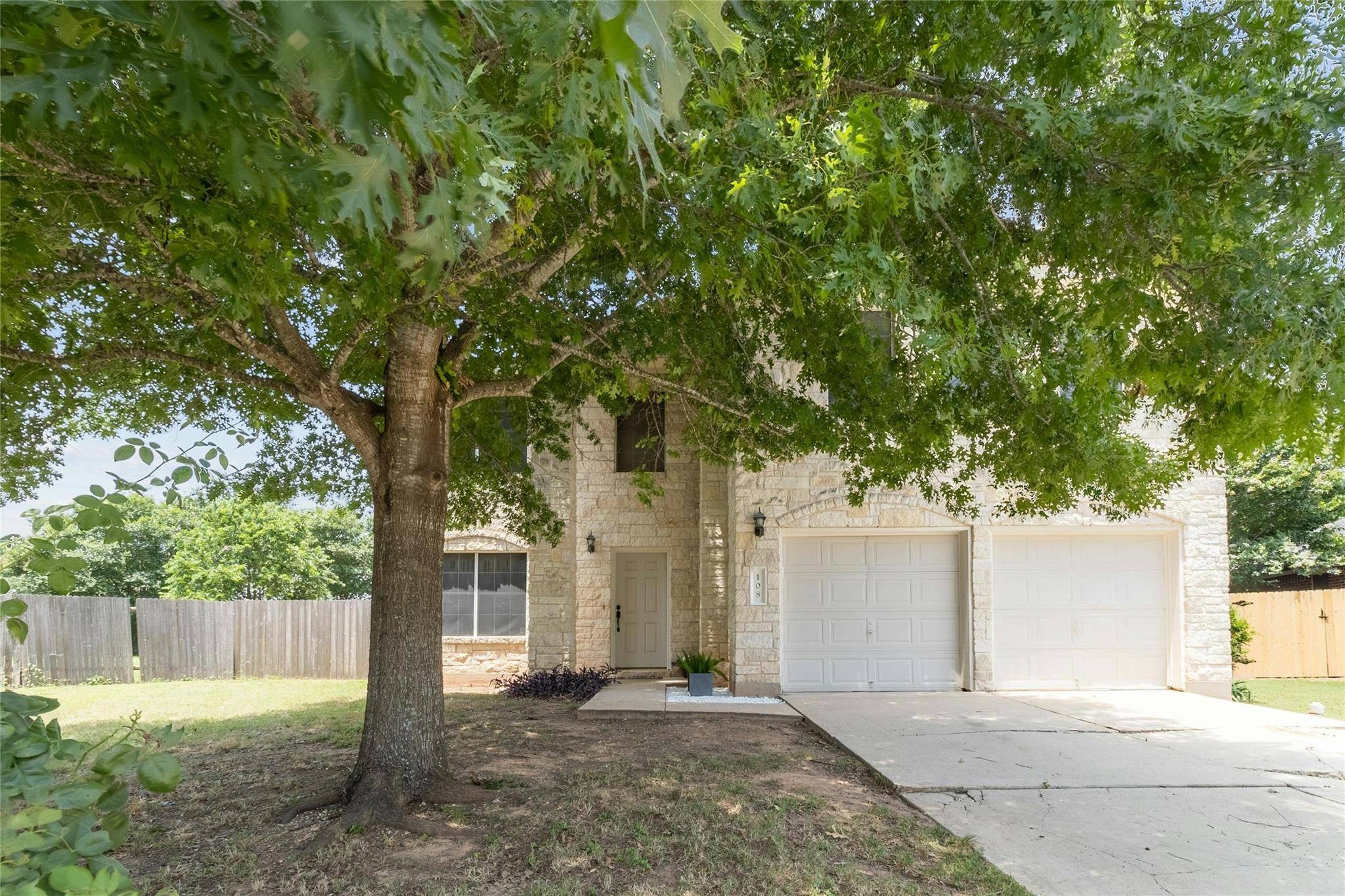 108 Hunter Rex CV, Kyle, TX 78640