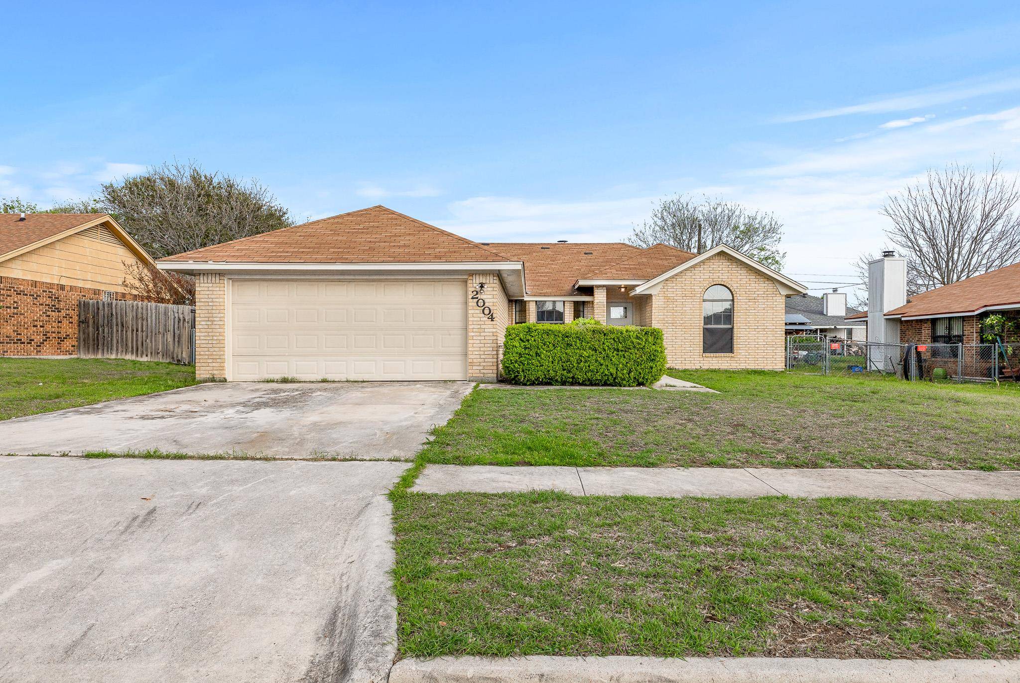 2004 Starlight DR, Killeen, TX 76543