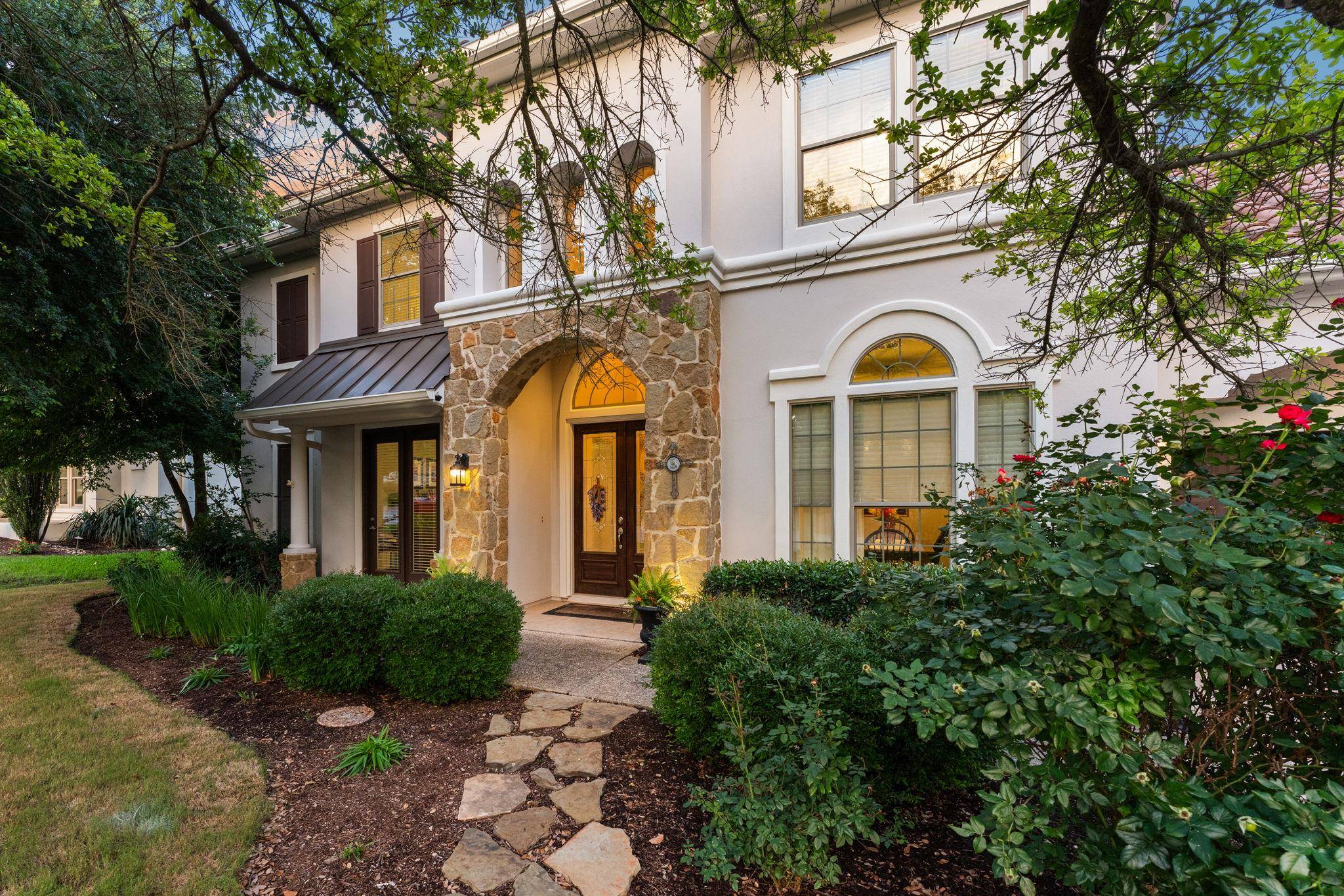 15508 Spillman Ranch LOOP, Bee Cave, TX 78738