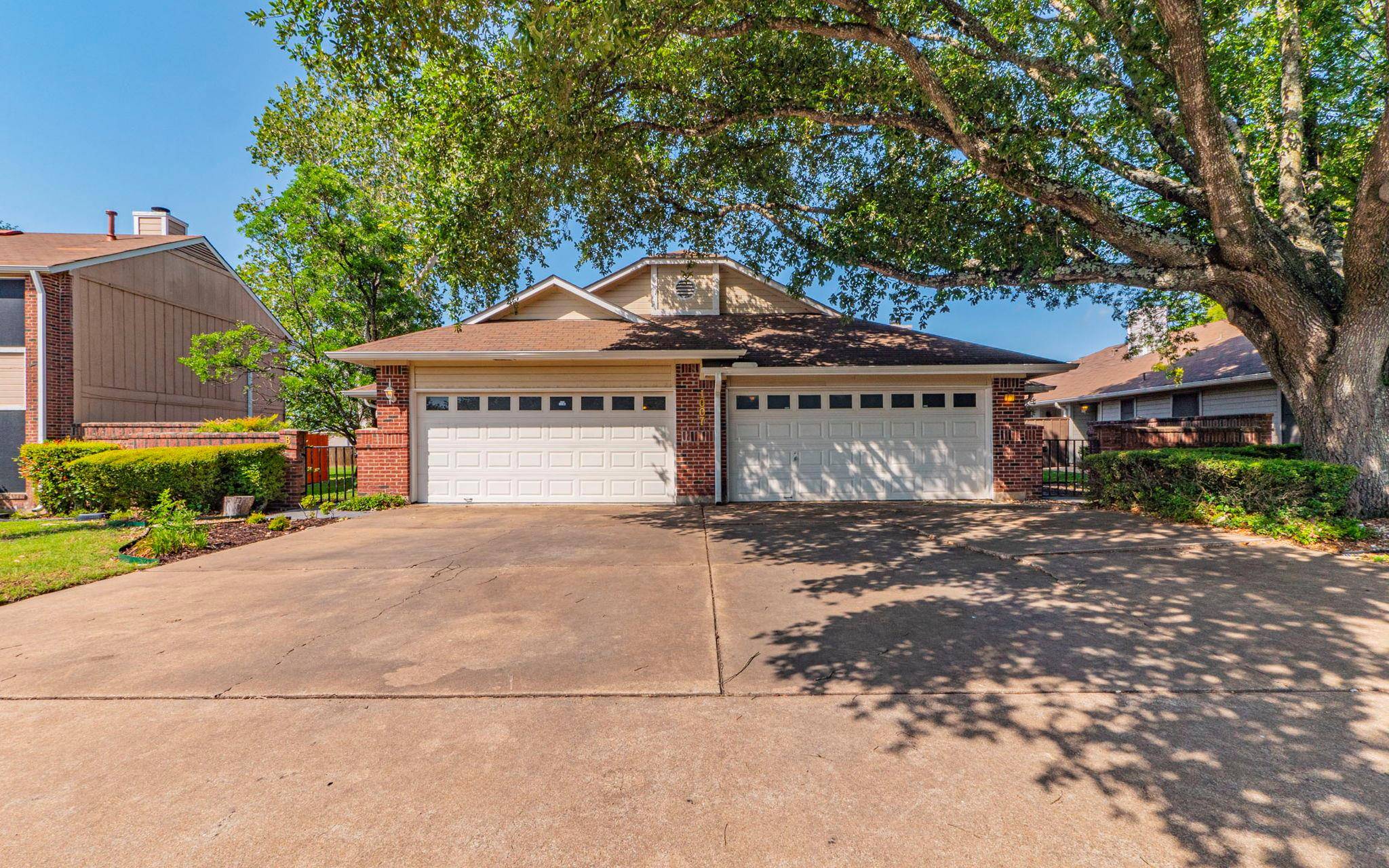 1007 MARKHAM LN #A, Austin, TX 78753