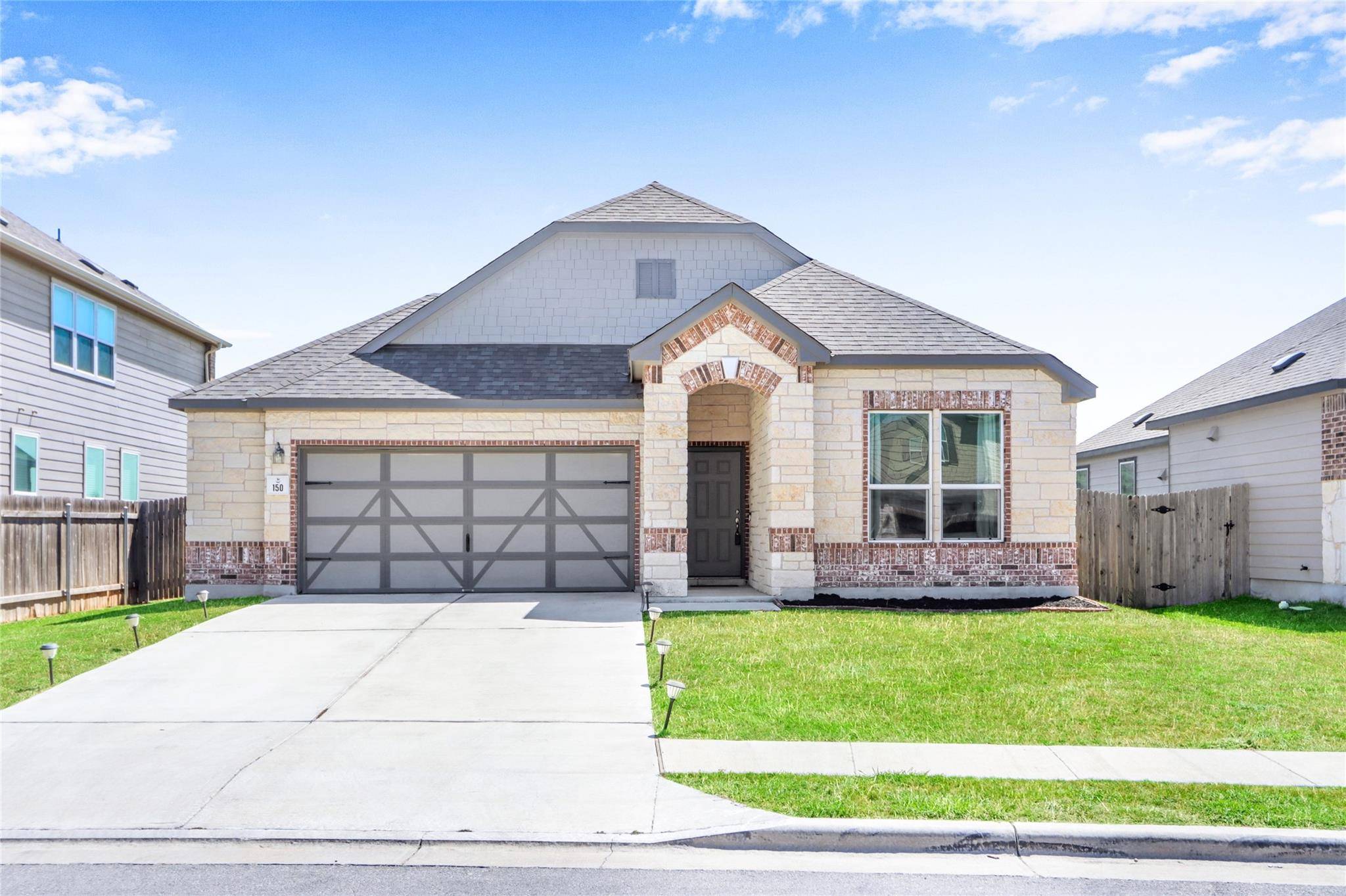 150 Maroon LN, Kyle, TX 78640