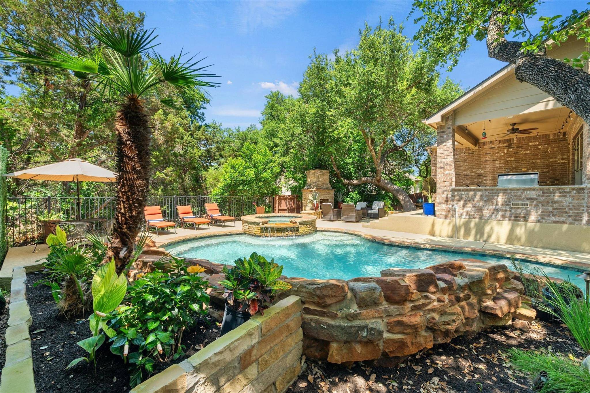 1503 Elkins LN, Cedar Park, TX 78613