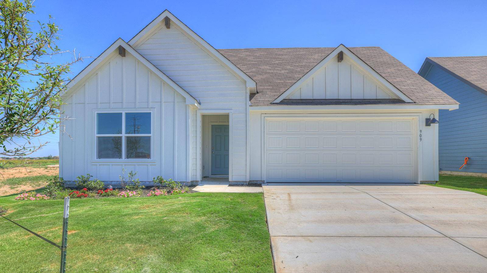 909 ALMA, Seguin, TX 78155