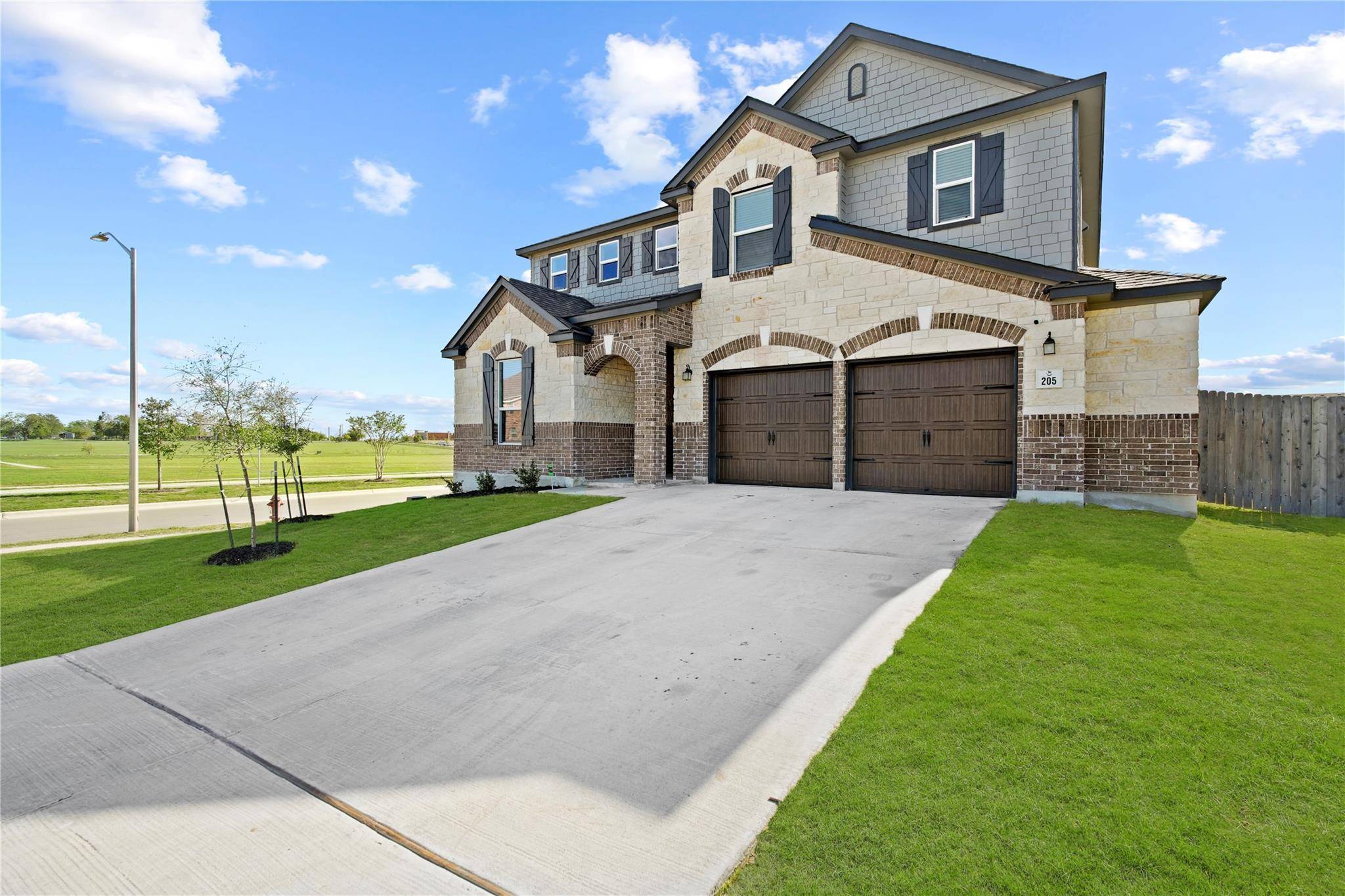 205 Mauve LN, Kyle, TX 78640