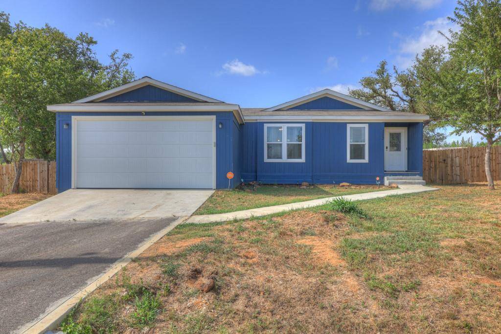 113 Cordell Oaks BLVD, Seguin, TX 78155