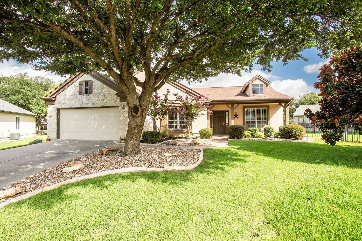 104 Falls CIR, Georgetown, TX 78633