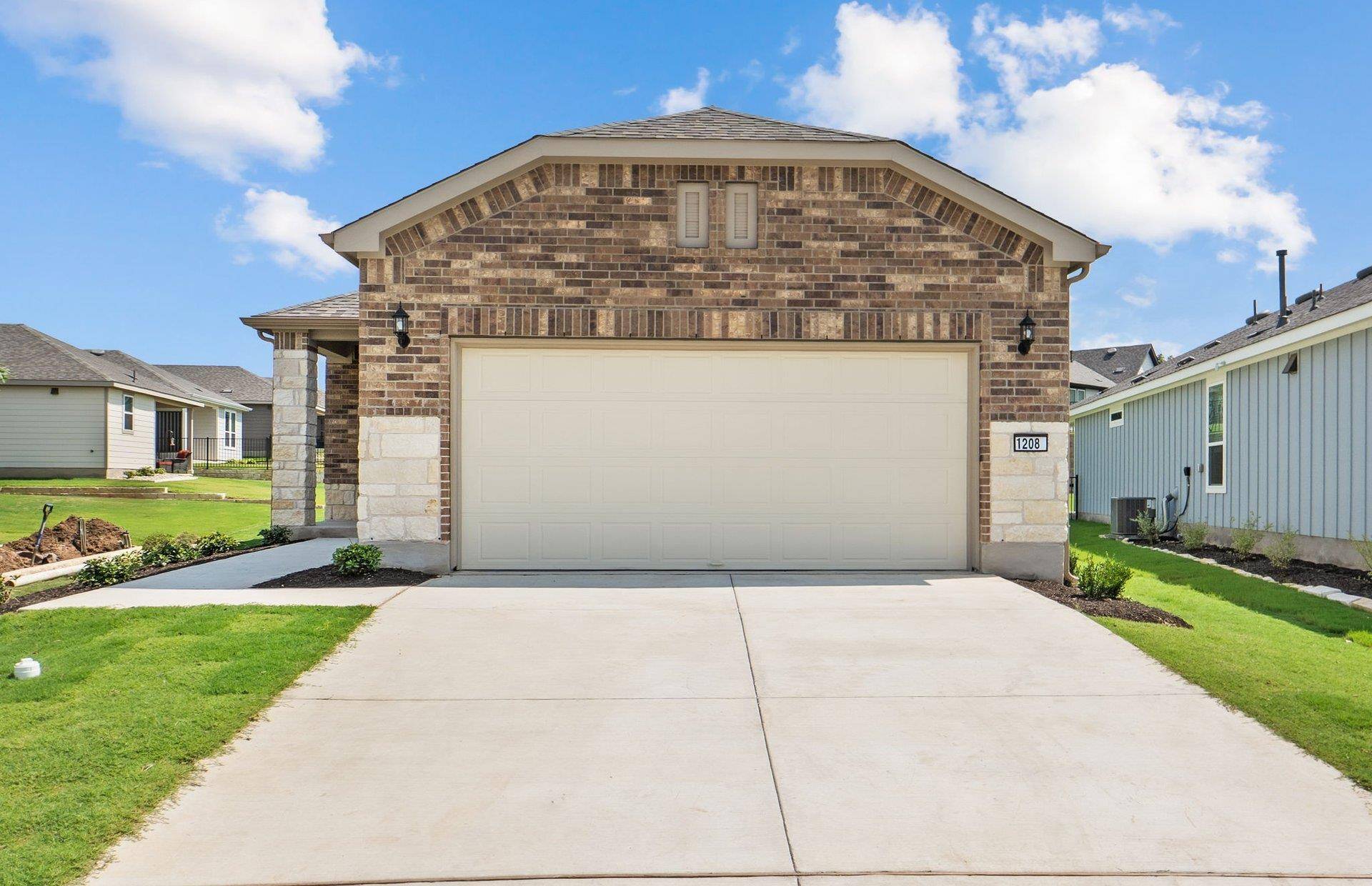 1208 Winedale LN, Georgetown, TX 78633