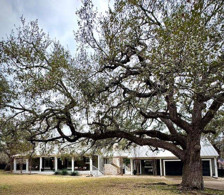 520 Rose WAY, Salado, TX 76571