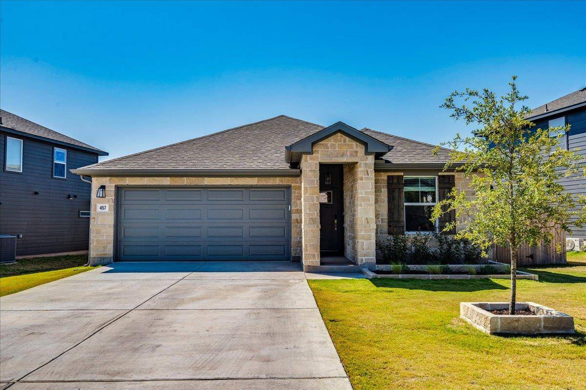 457 El Capitan LOOP, Dripping Springs, TX 78620