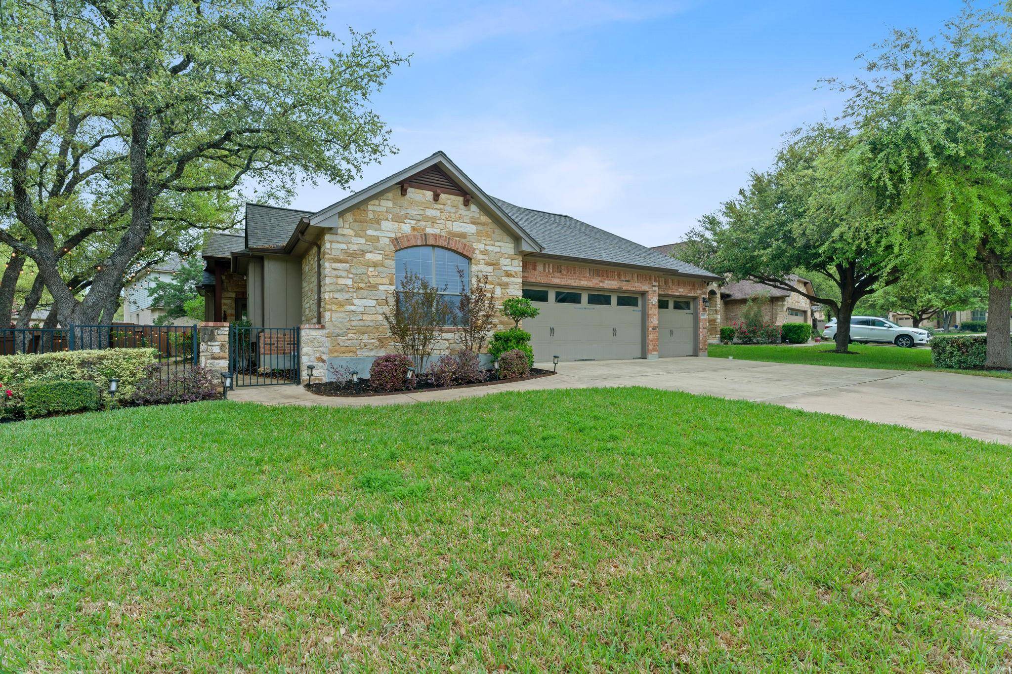 3985 Sapphire LOOP, Round Rock, TX 78681