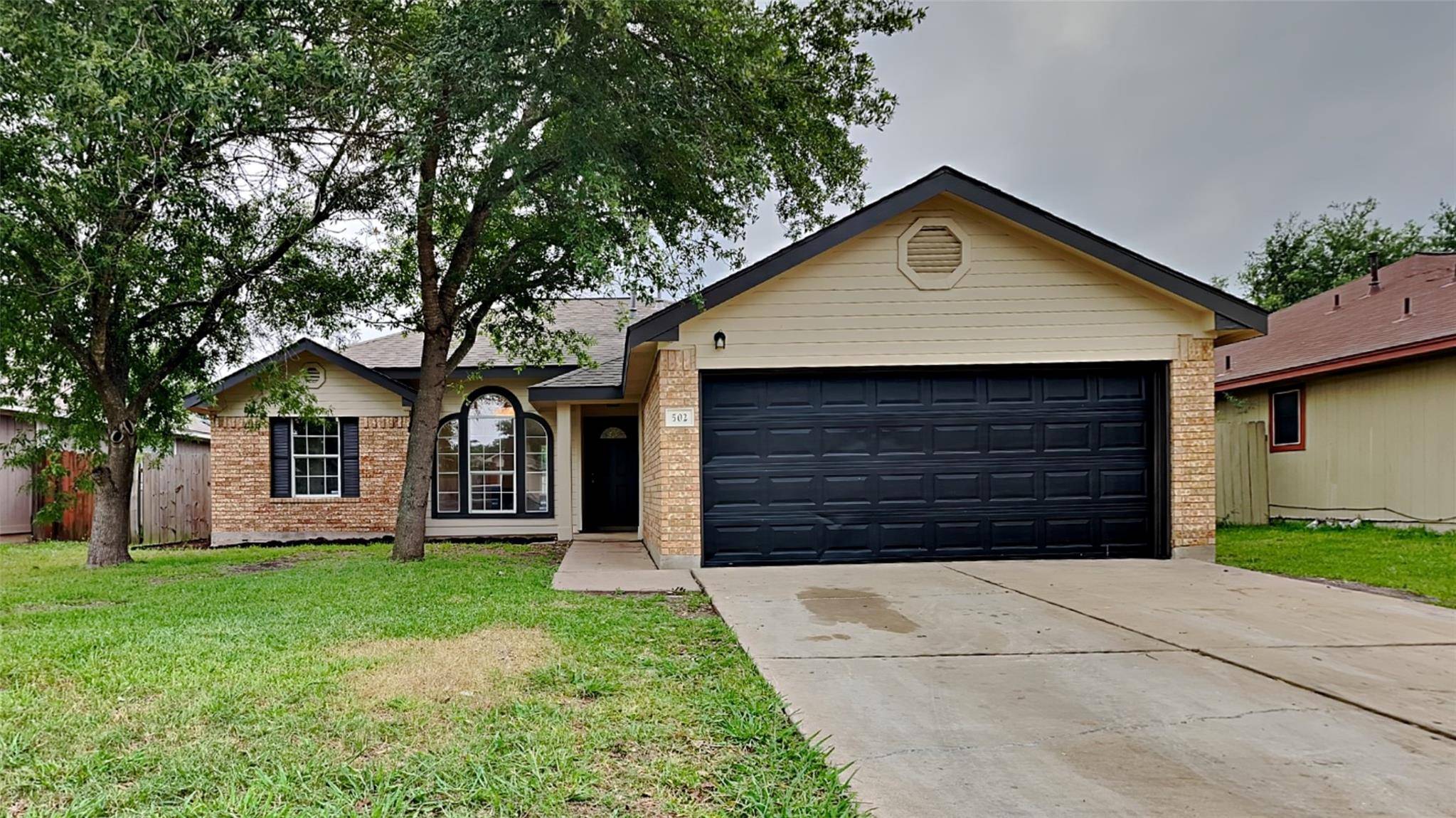 502 MORNING DOVE DR, Hutto, TX 78634