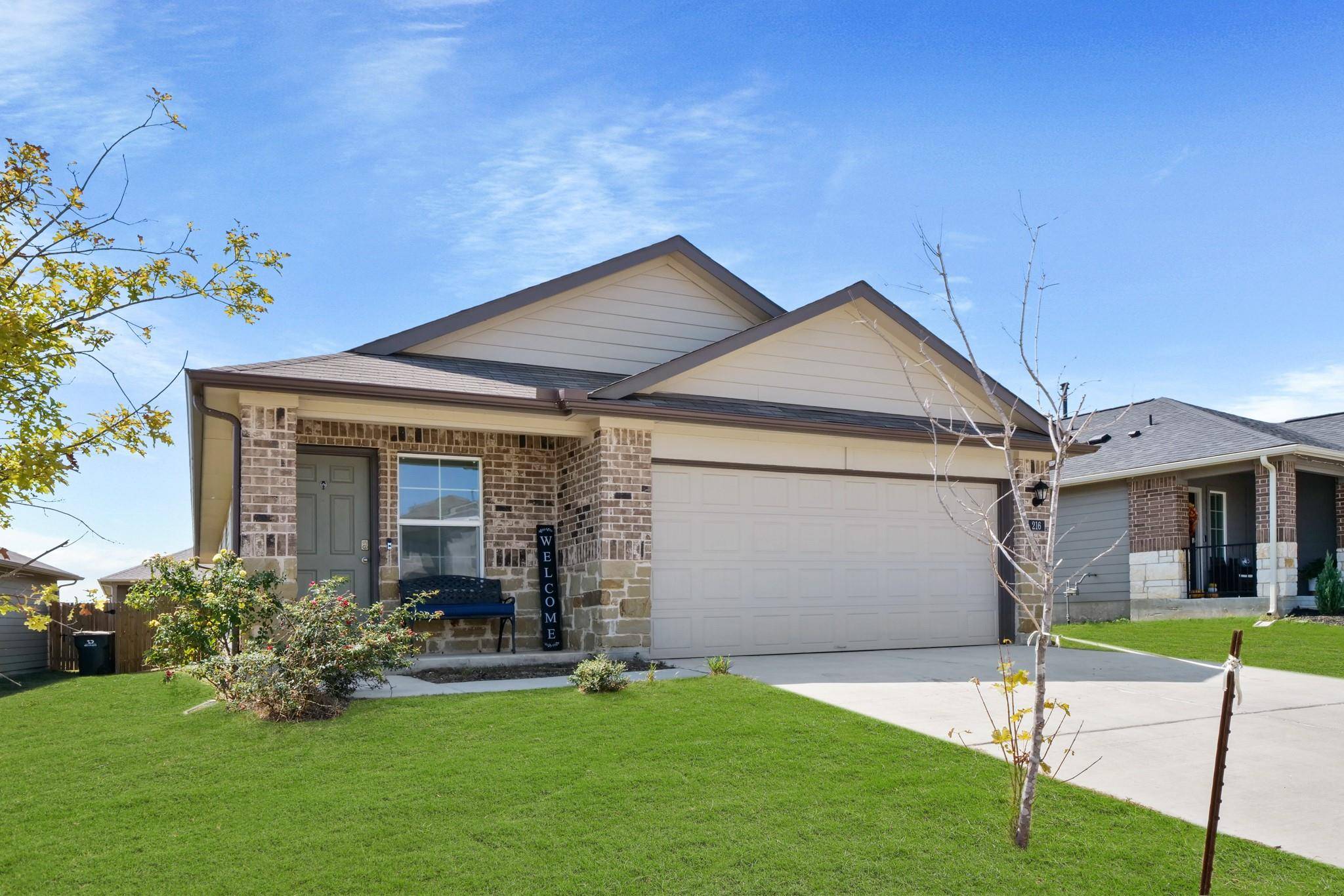 216 Calgary LN, San Marcos, TX 78666