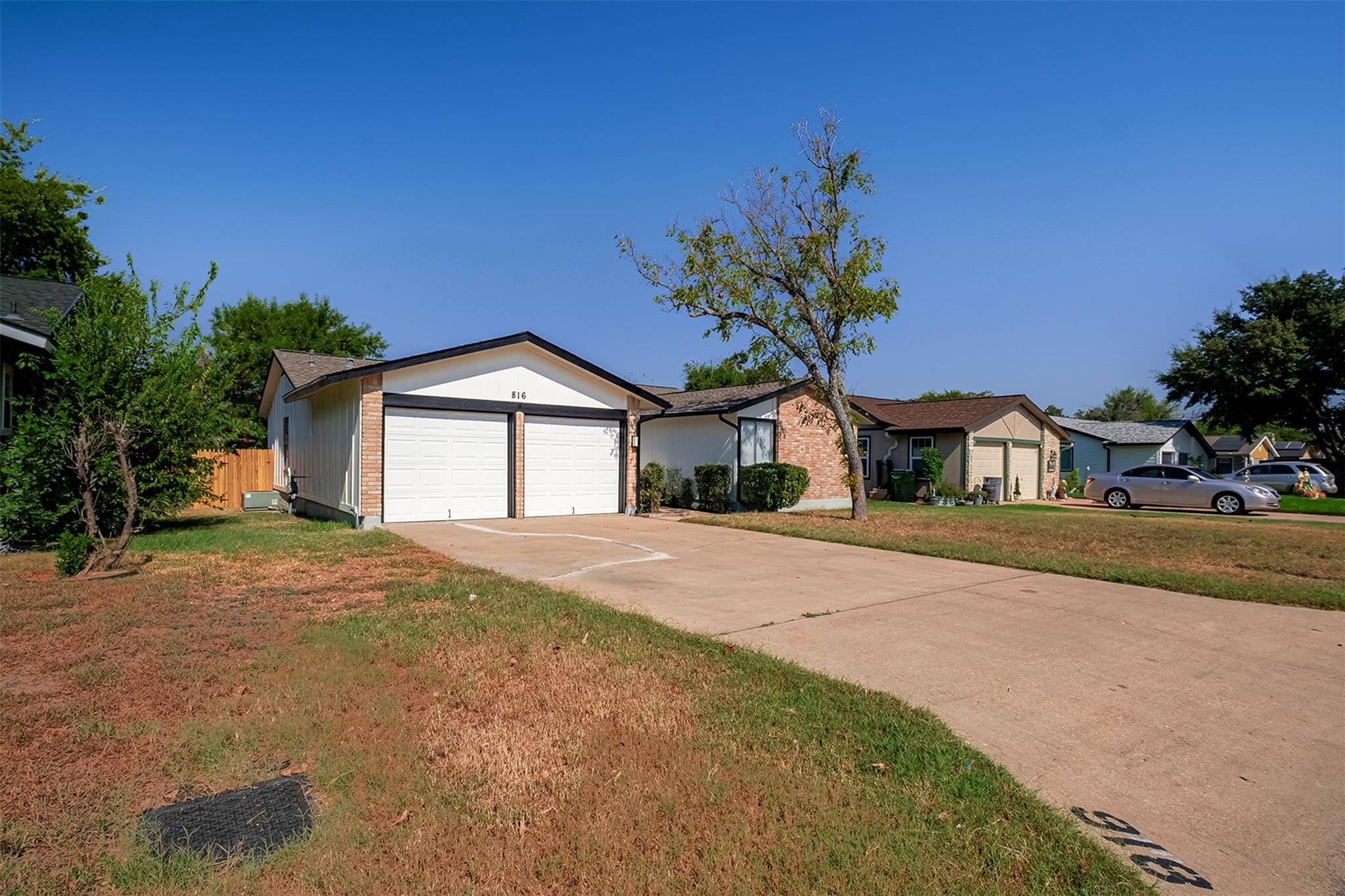 816 Cactus DR, Round Rock, TX 78681
