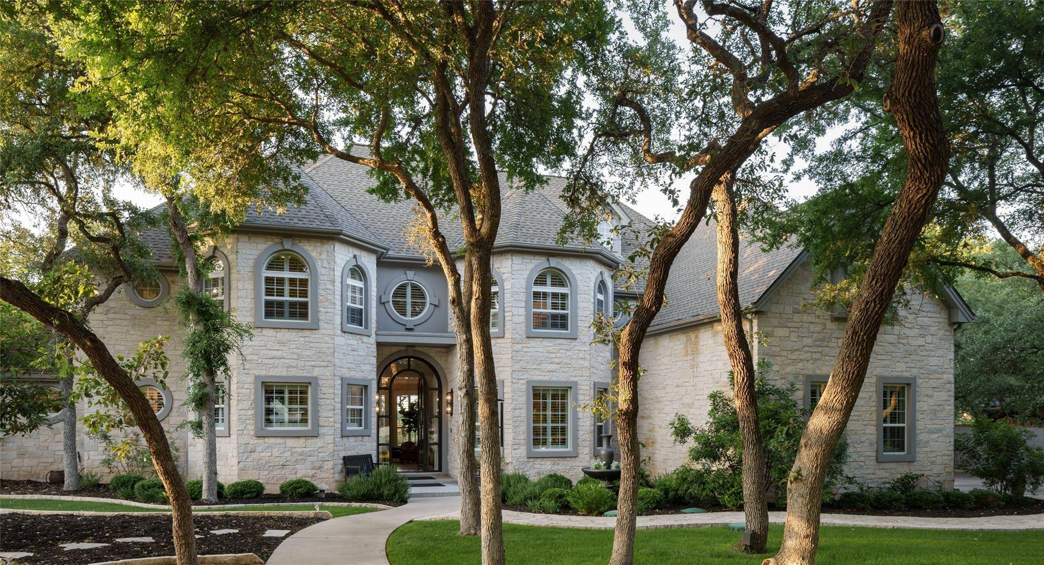 2500 Summit Ridge DR, San Marcos, TX 78666