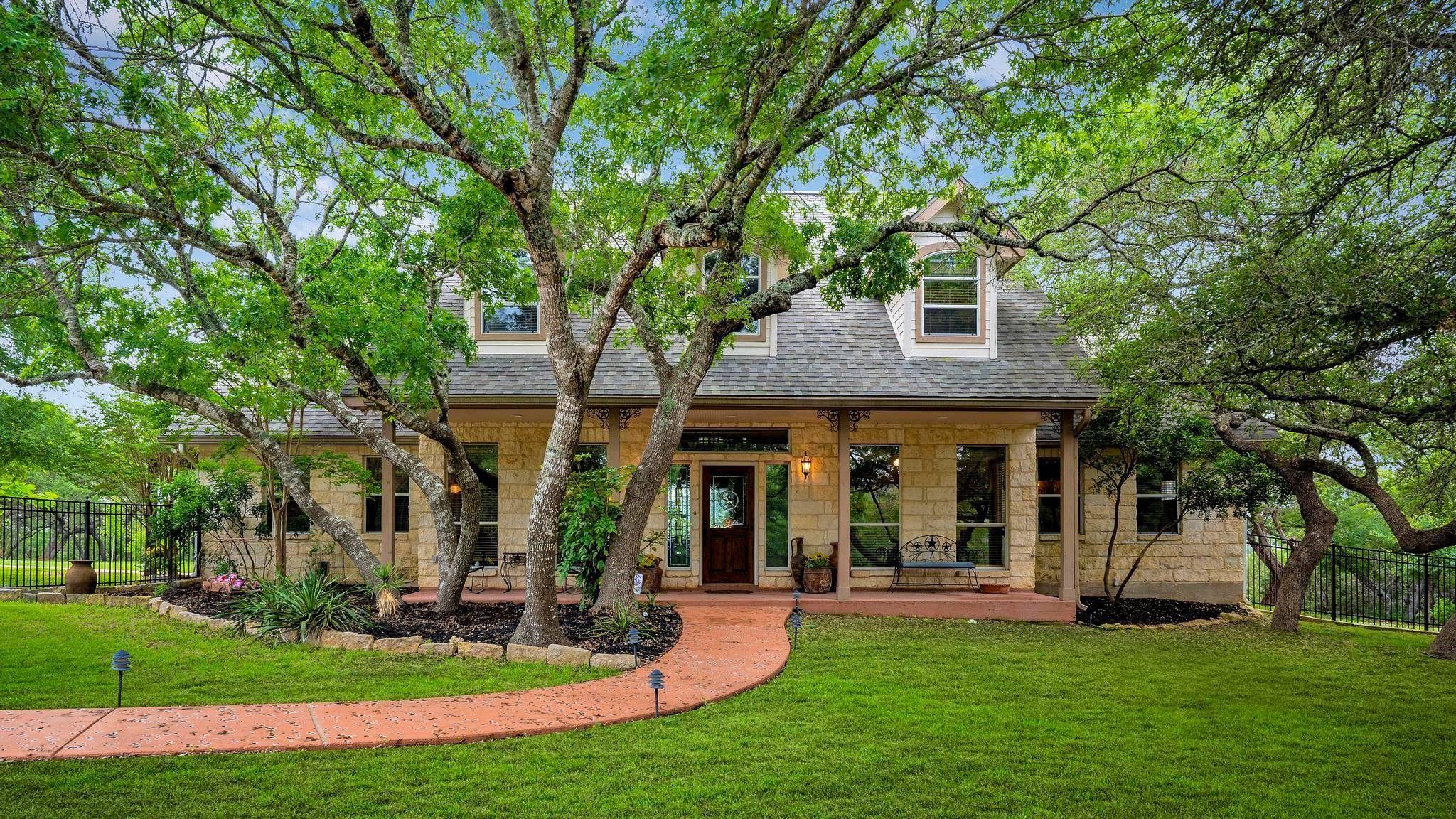 311 Mountain Springs DR, Boerne, TX 78006