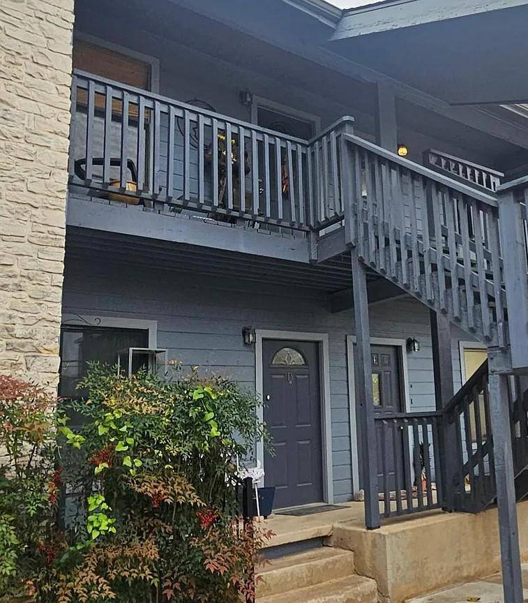 3012 Whisper Oaks LN #I, Georgetown, TX 78628