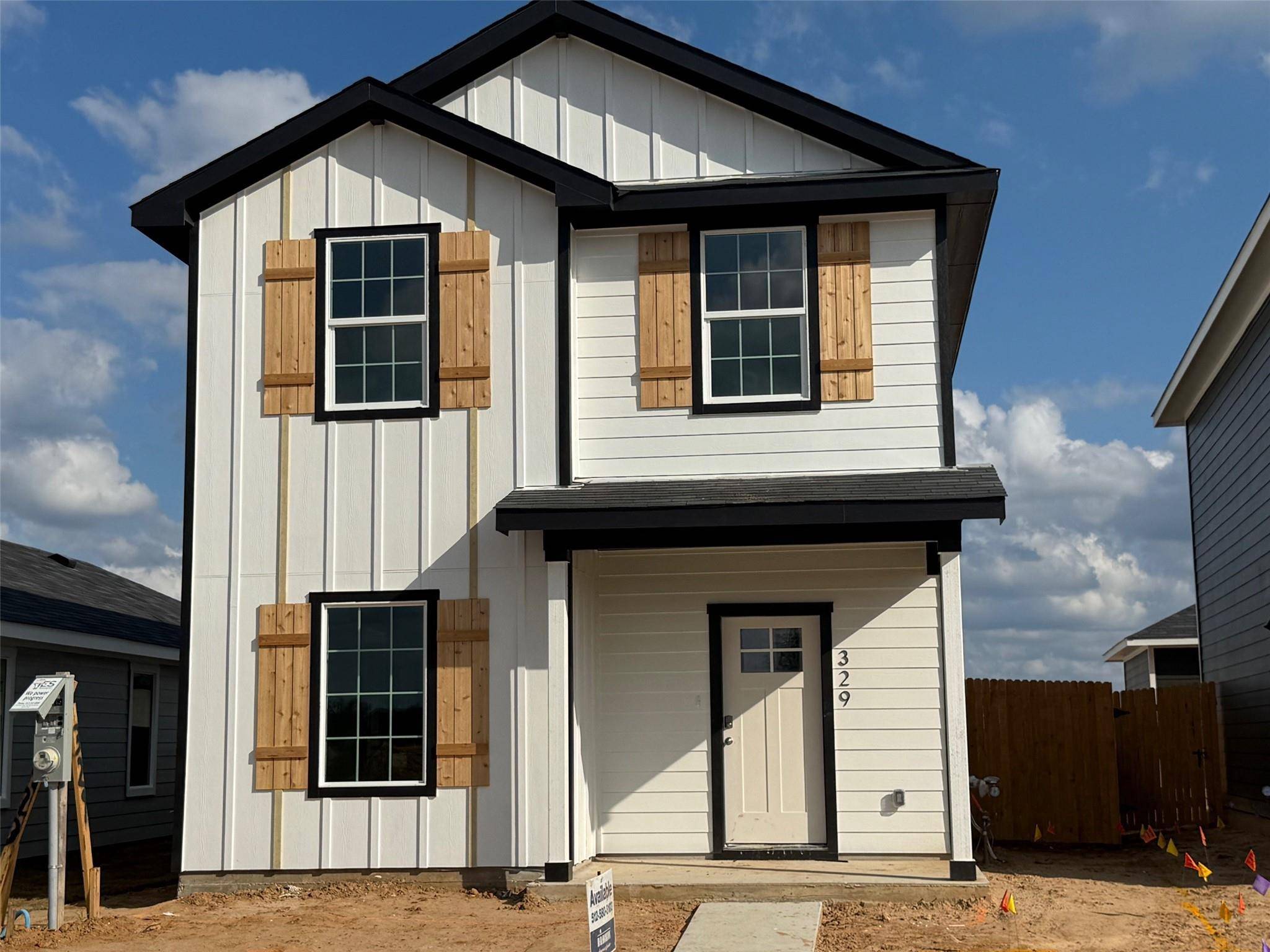 329 George Neggan LN, Bastrop, TX 78602