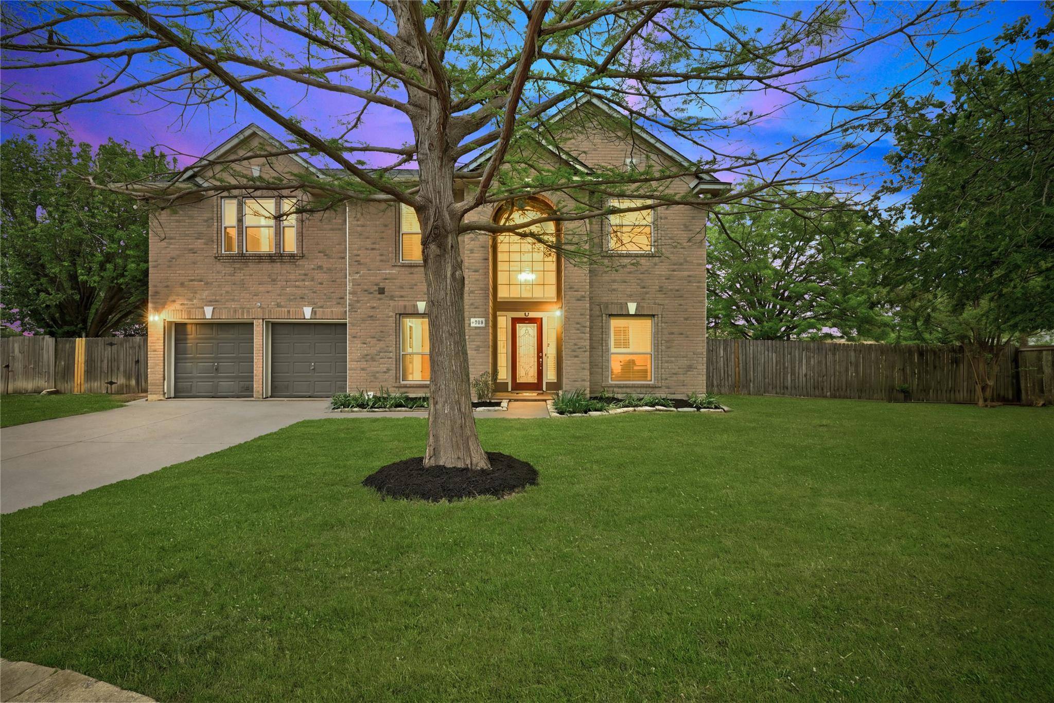 708 Holly CT, Pflugerville, TX 78660