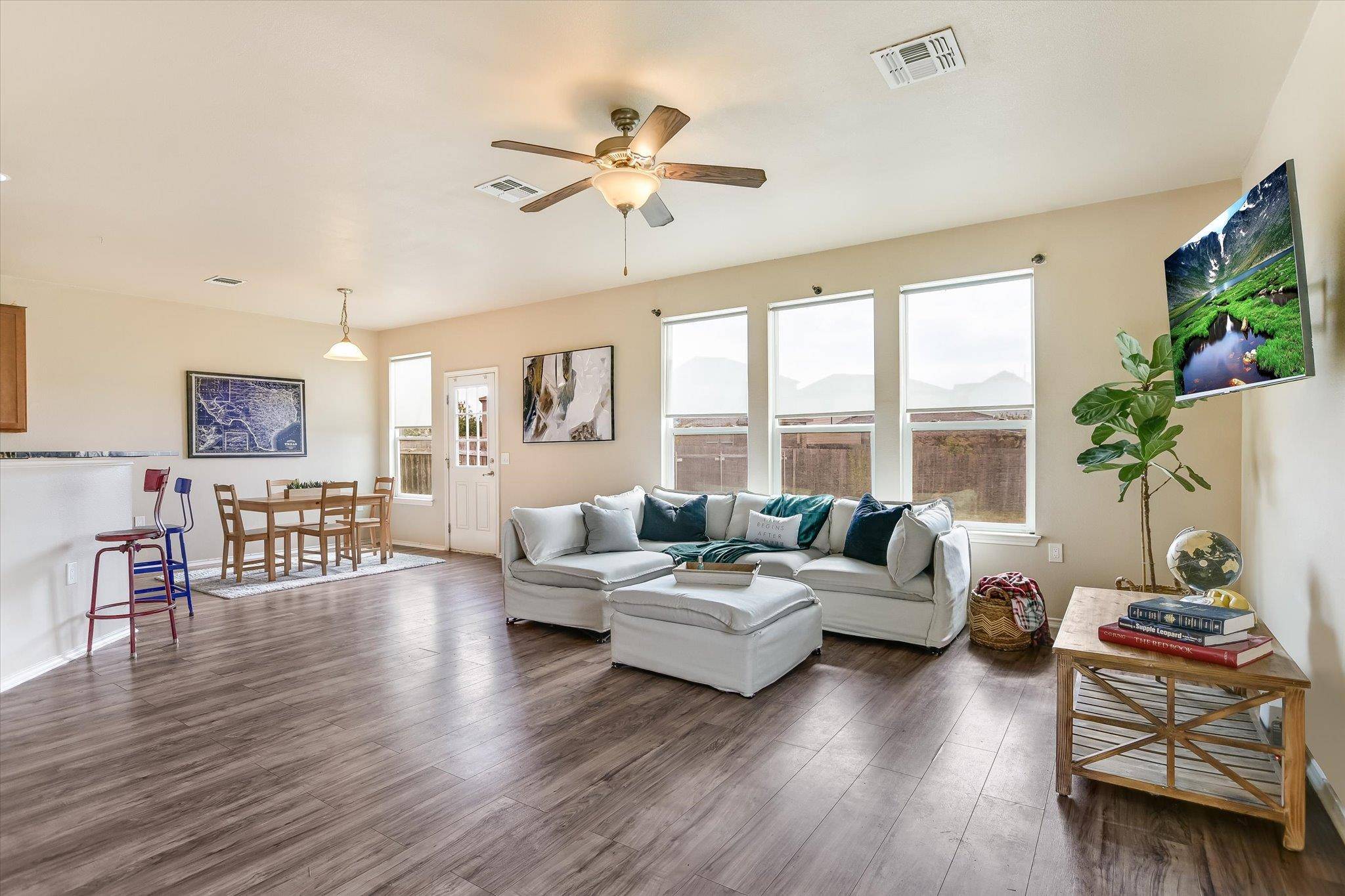 6701 Crosne ST, Austin, TX 78754