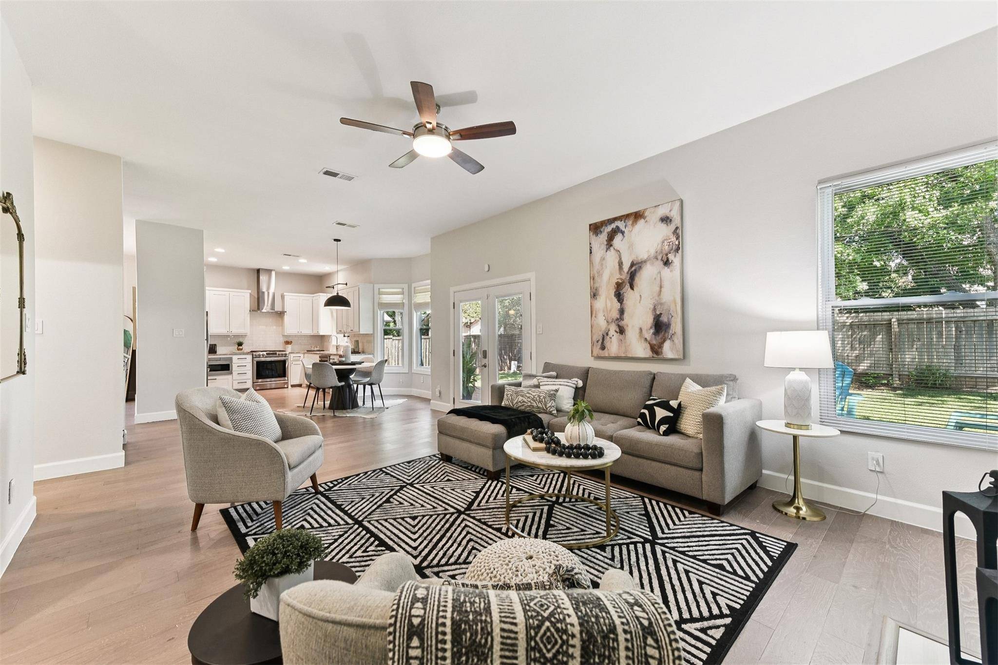 12411 Hunters Chase DR, Austin, TX 78729