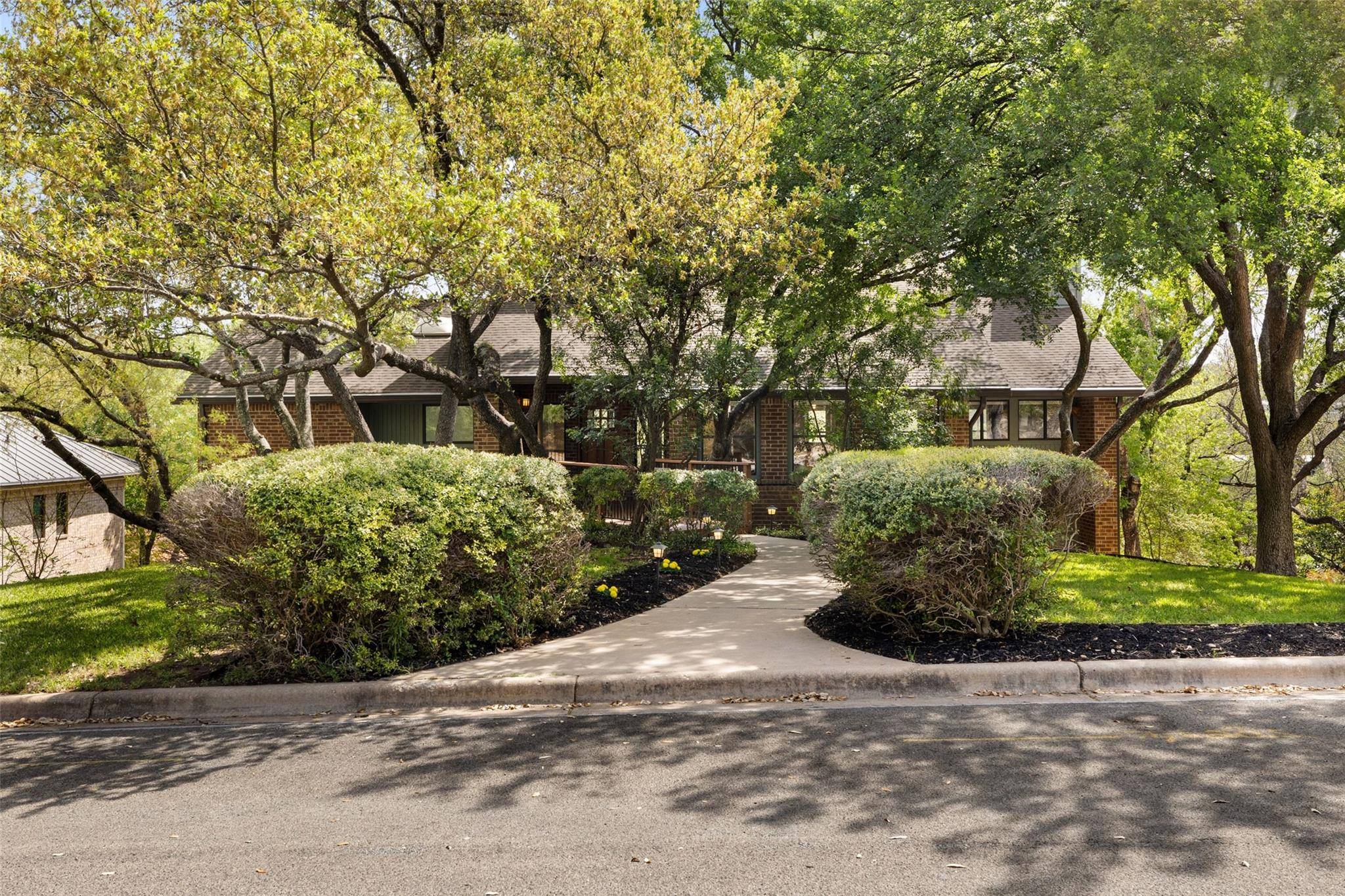 6005 Bon Terra DR, Austin, TX 78731