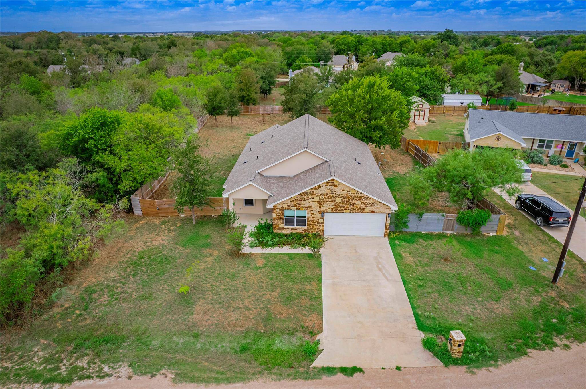 133 Naalehu CT, Bastrop, TX 78602