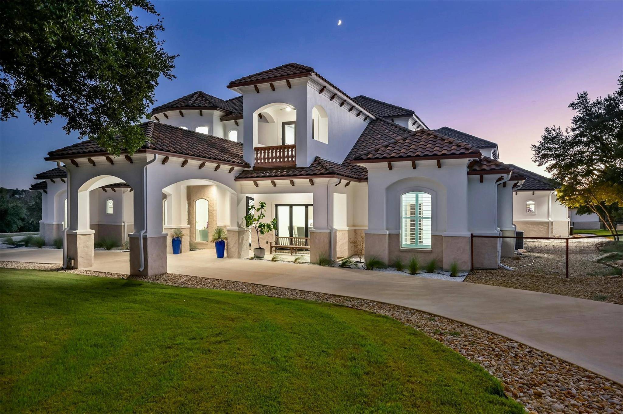1355 Crystal Springs CT, Salado, TX 76571