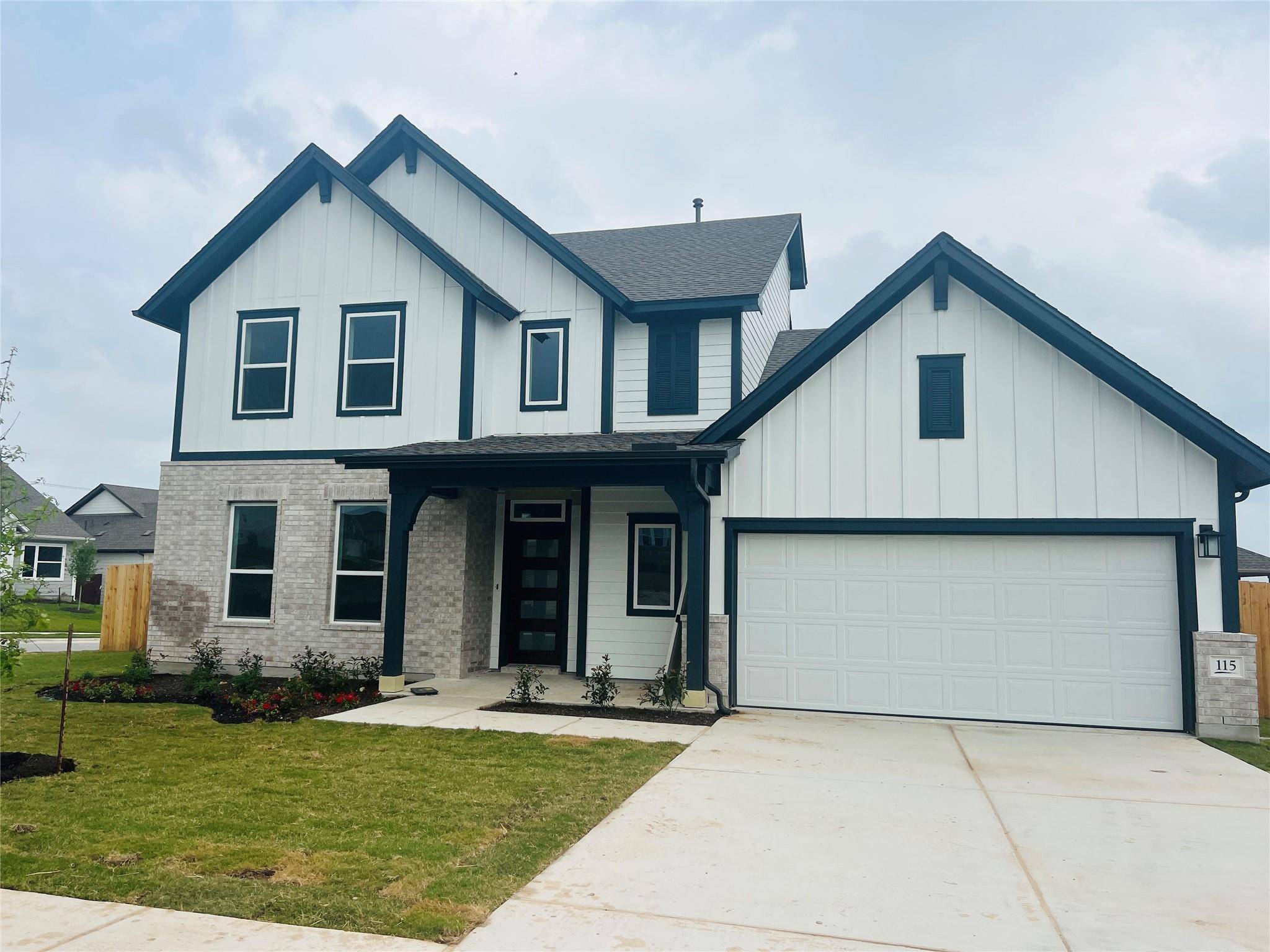 115 Bamboo DR, Buda, TX 78610