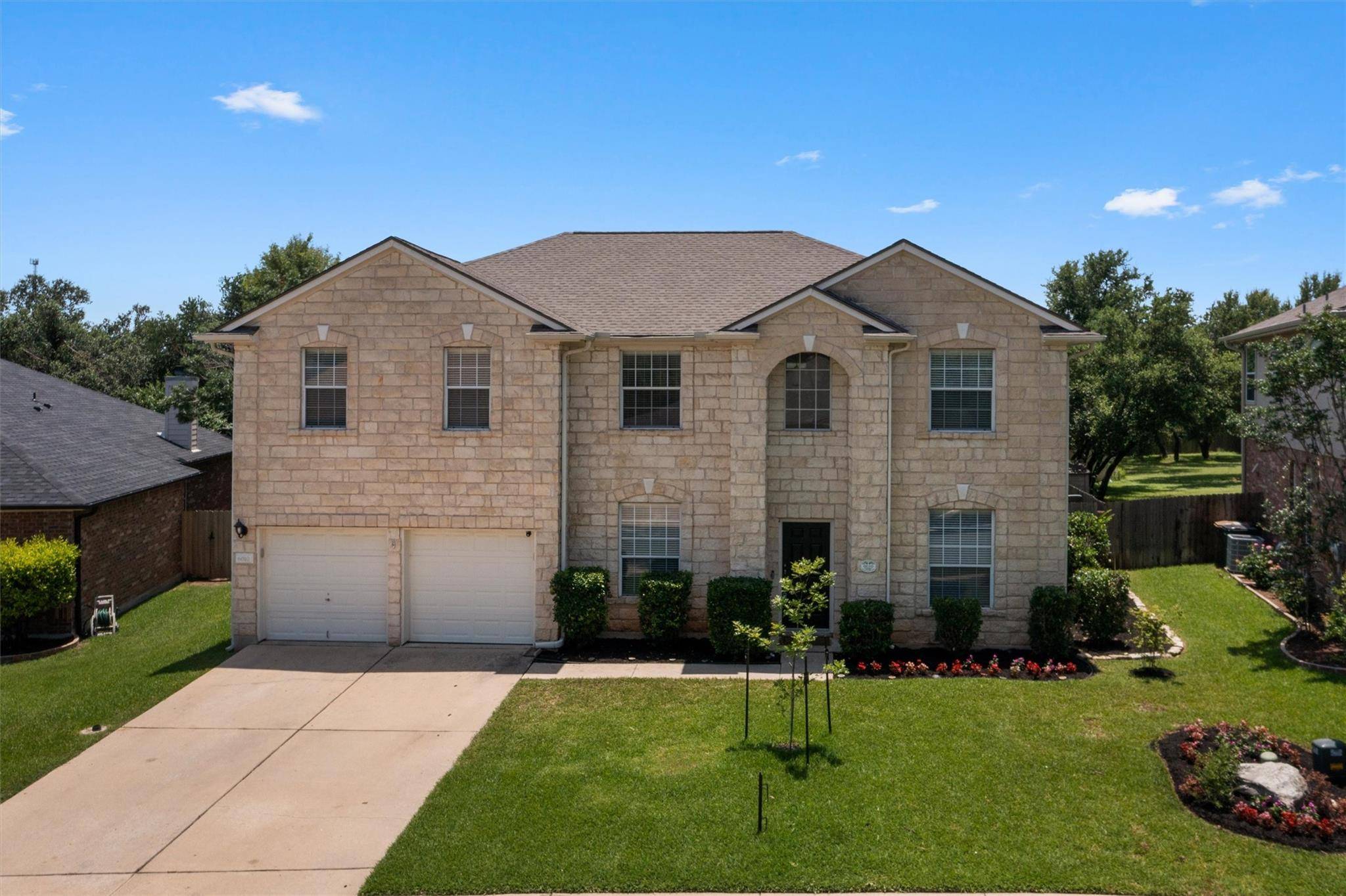 6010 Ronchamps DR, Round Rock, TX 78681