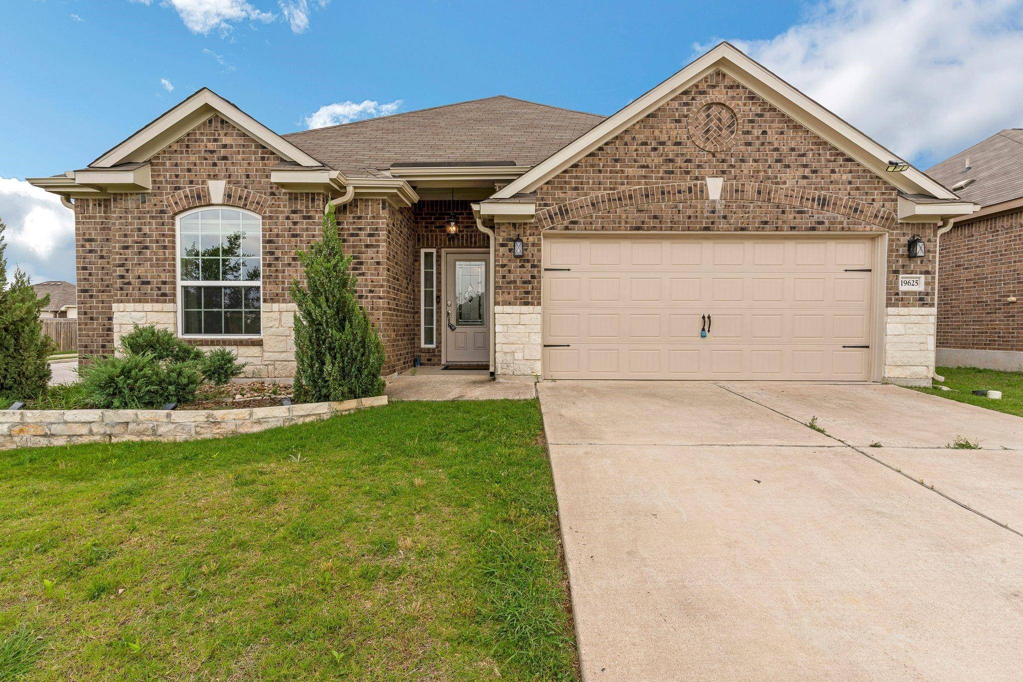 19625 James Manor ST, Manor, TX 78653