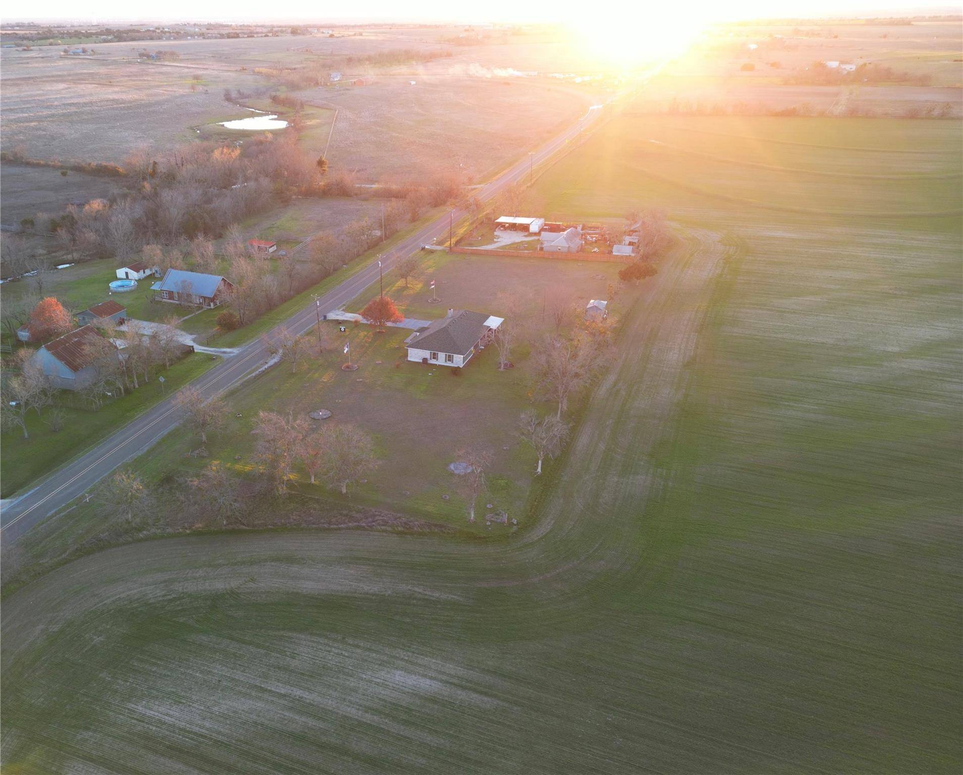 7601 Fm 1105, Jarrell, TX 76537