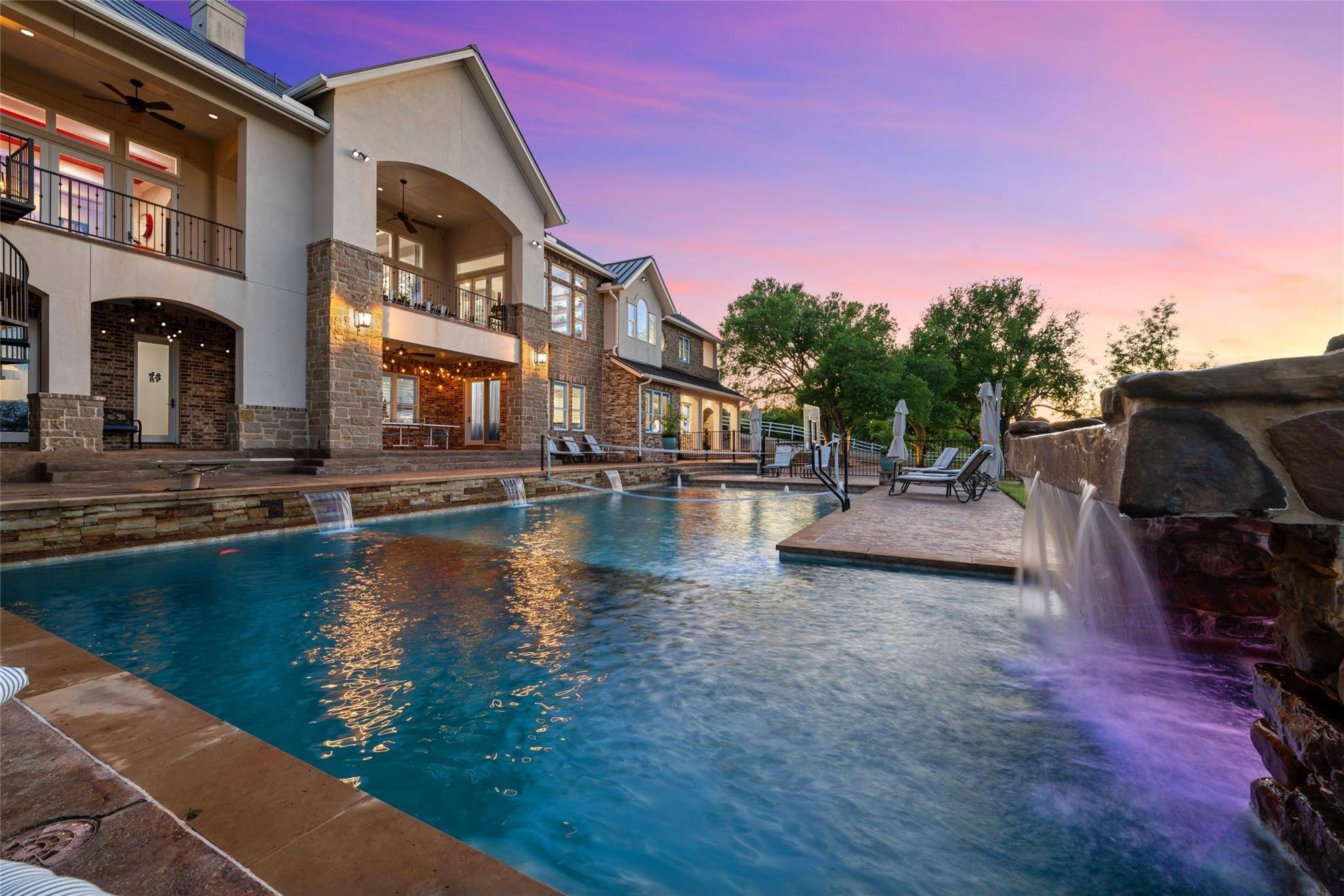 420 Apache PASS, Hutto, TX 78634