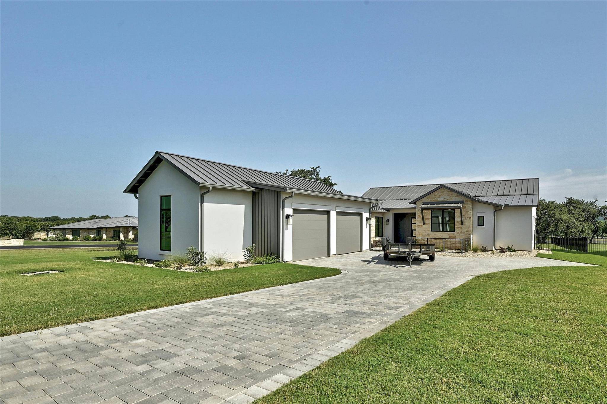 Address not disclosed, Spicewood, TX 78669