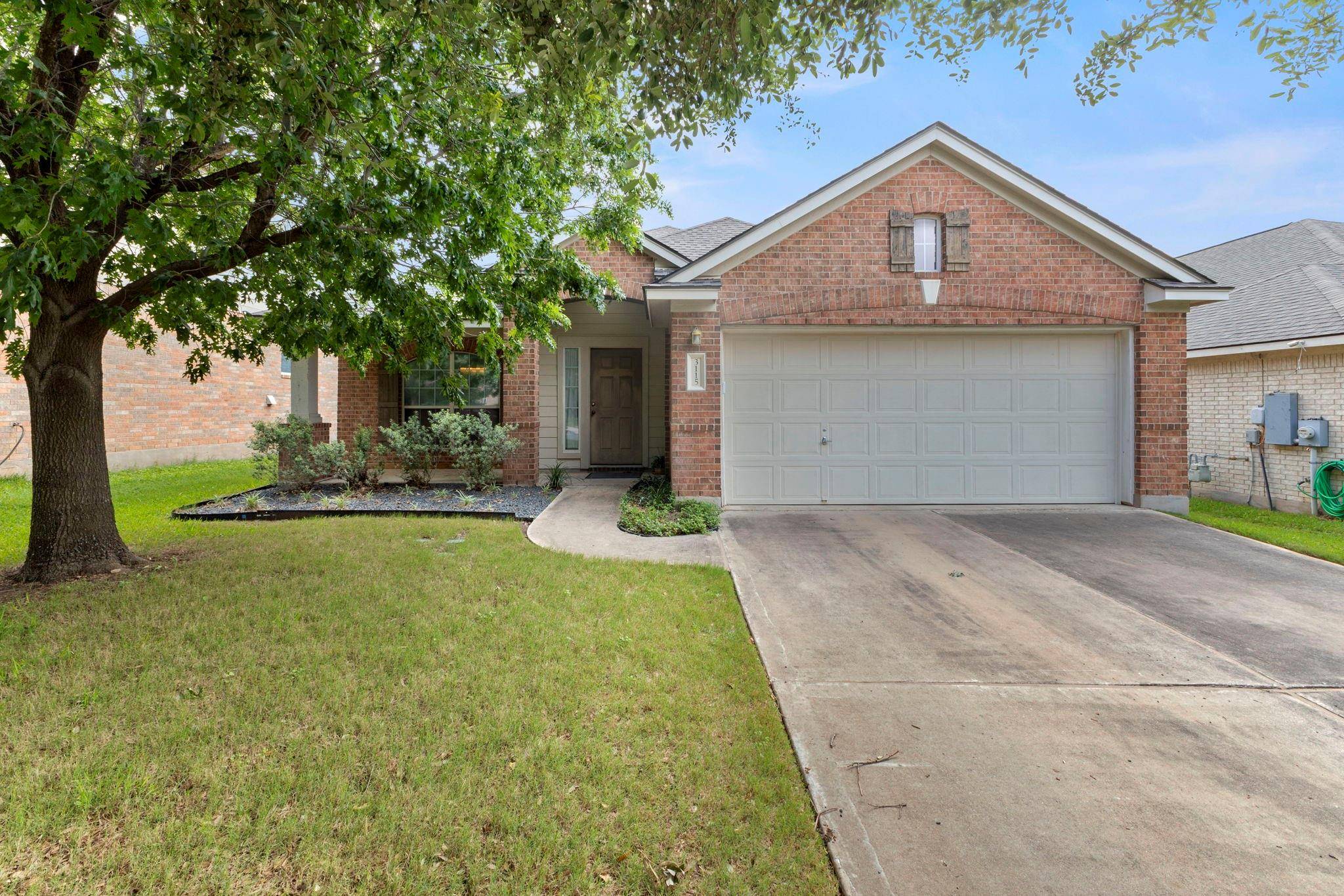 3115 Aquila CT, Round Rock, TX 78681