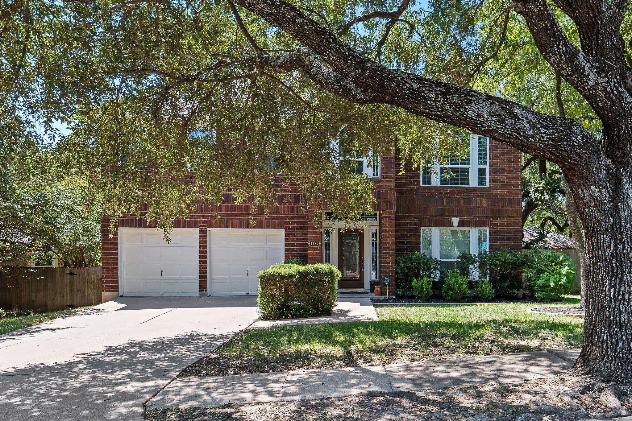 1427 Dapplegrey LN, Austin, TX 78727