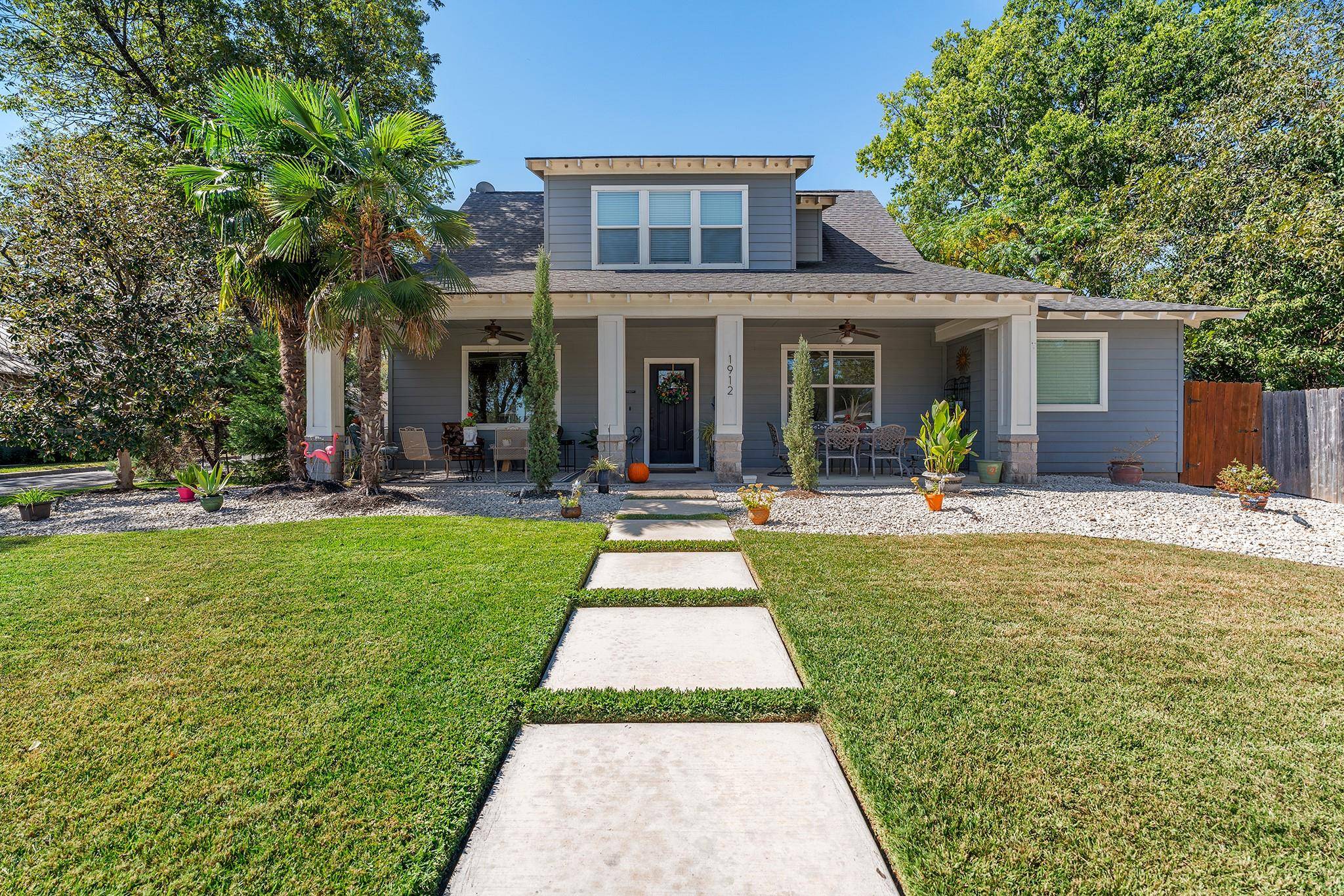 1912 S Church ST, Georgetown, TX 78626