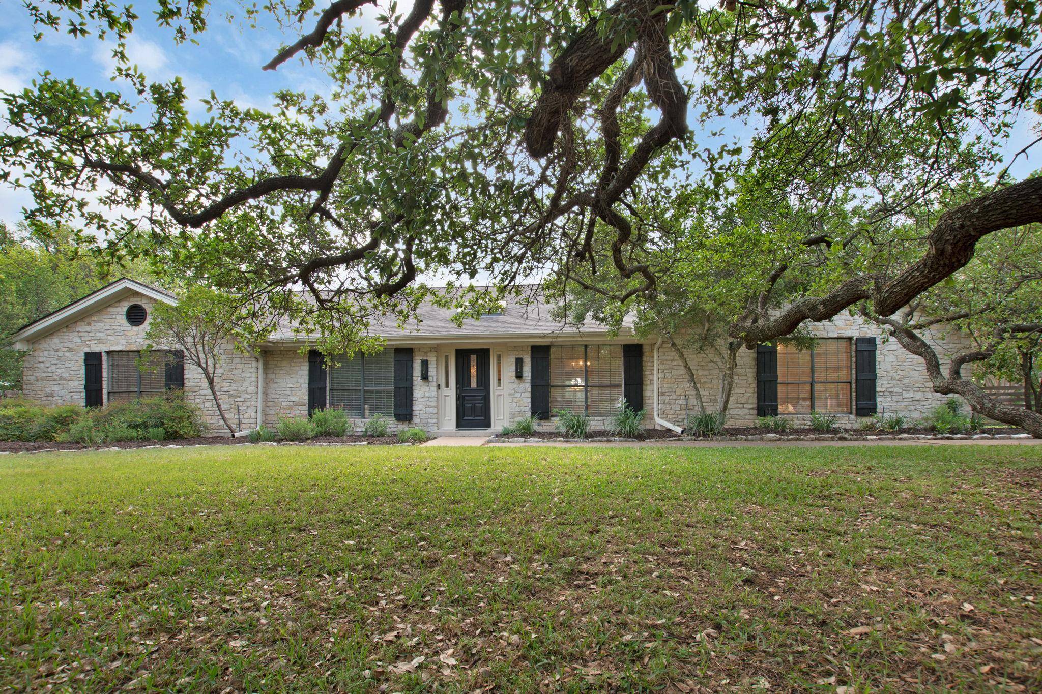 3006 Fox Hollow ST, Round Rock, TX 78681