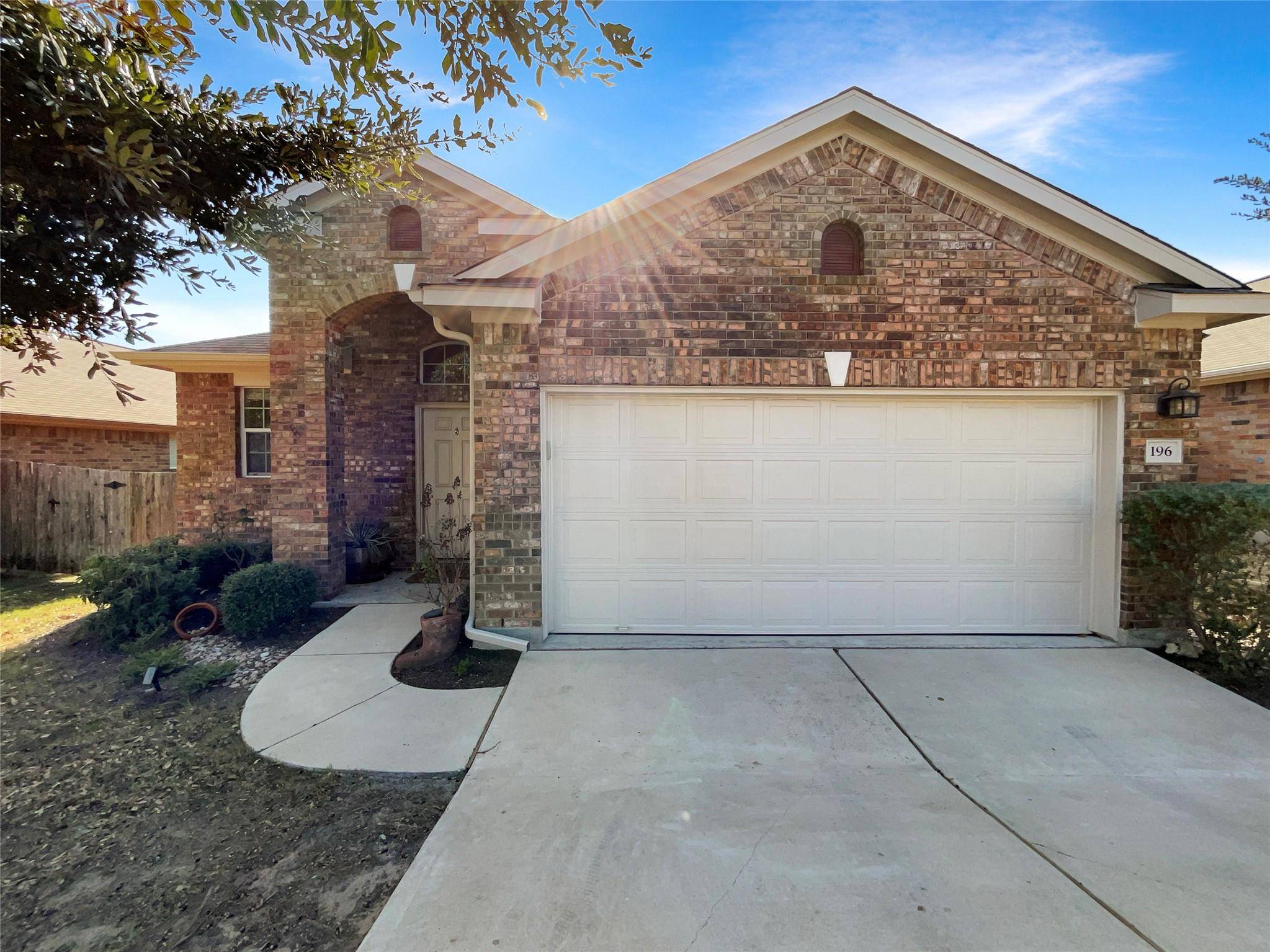 196 Lavender LN, Buda, TX 78610