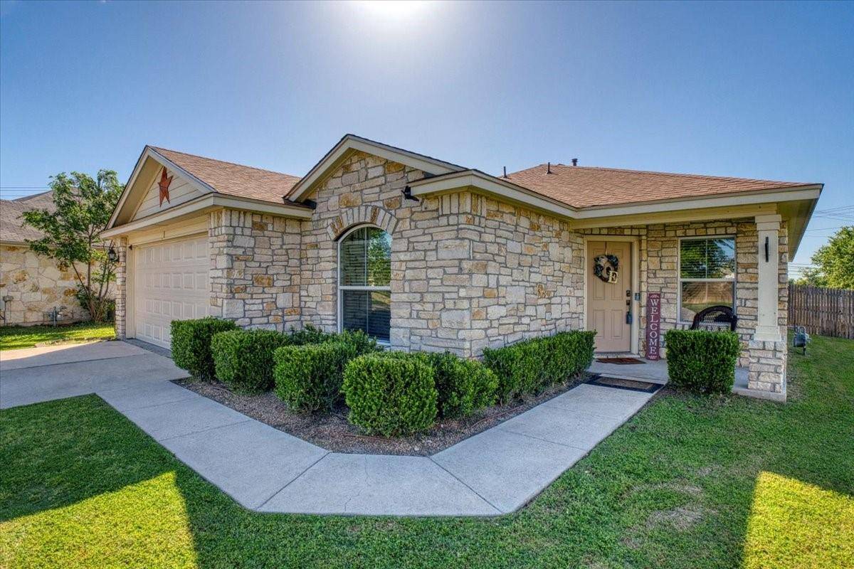 104 Double Barrel CT, Bastrop, TX 78602