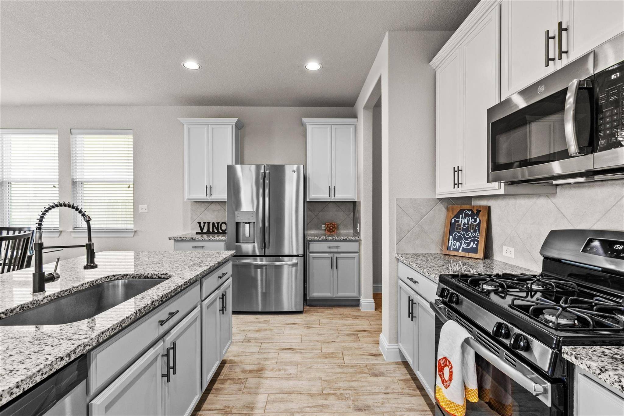 288 Gaida LOOP, Georgetown, TX 78628