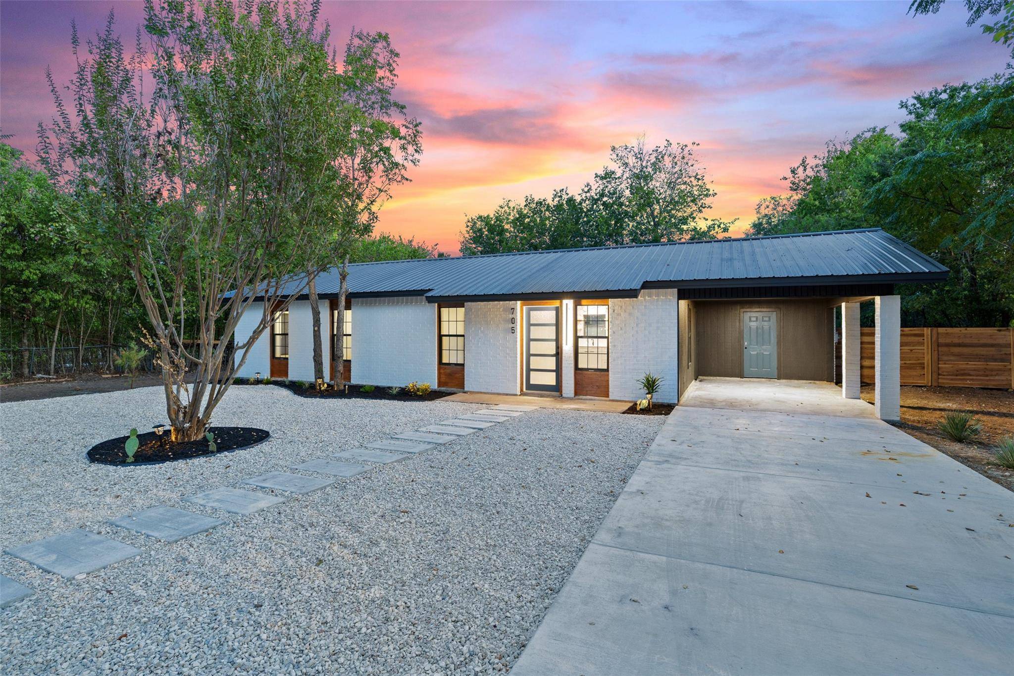 705 Locust ST, Bastrop, TX 78602