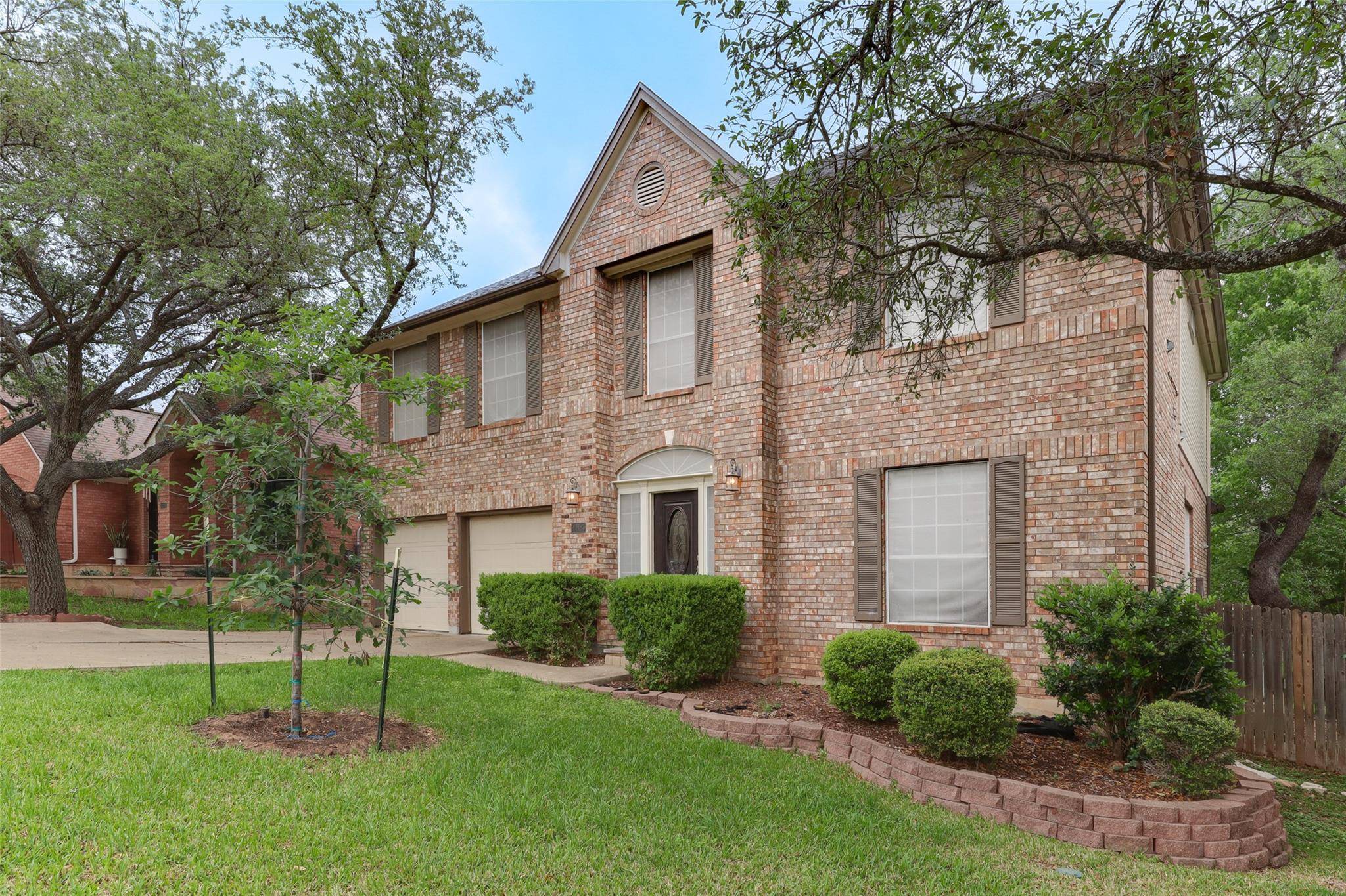 11125 Savin Hill LN, Austin, TX 78739
