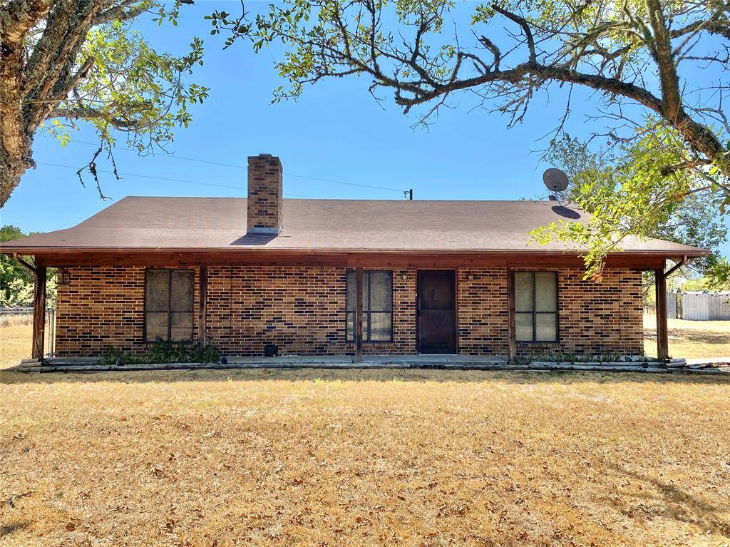 1367 County Road 217, Giddings, TX 78942