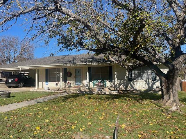 1307 W Avenue A, Lampasas, TX 76550