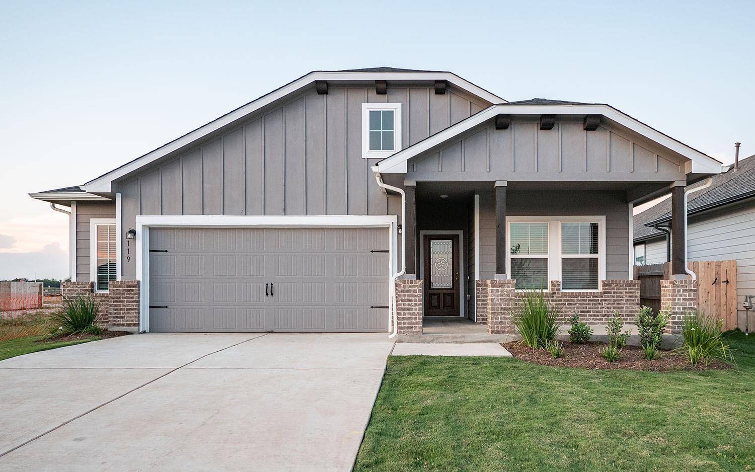 119 Yosemite DR, Kyle, TX 78640