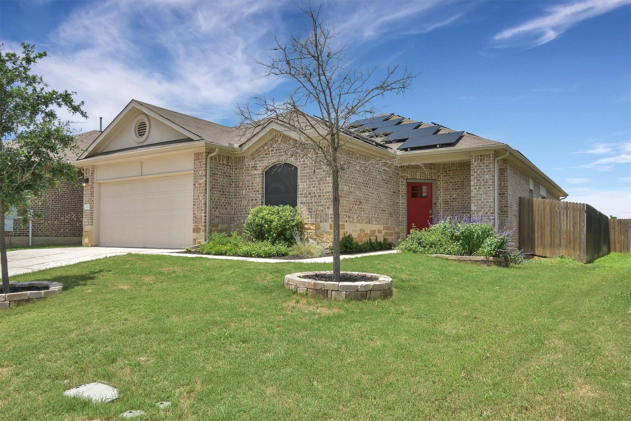 324 Shiner LN, Georgetown, TX 78626