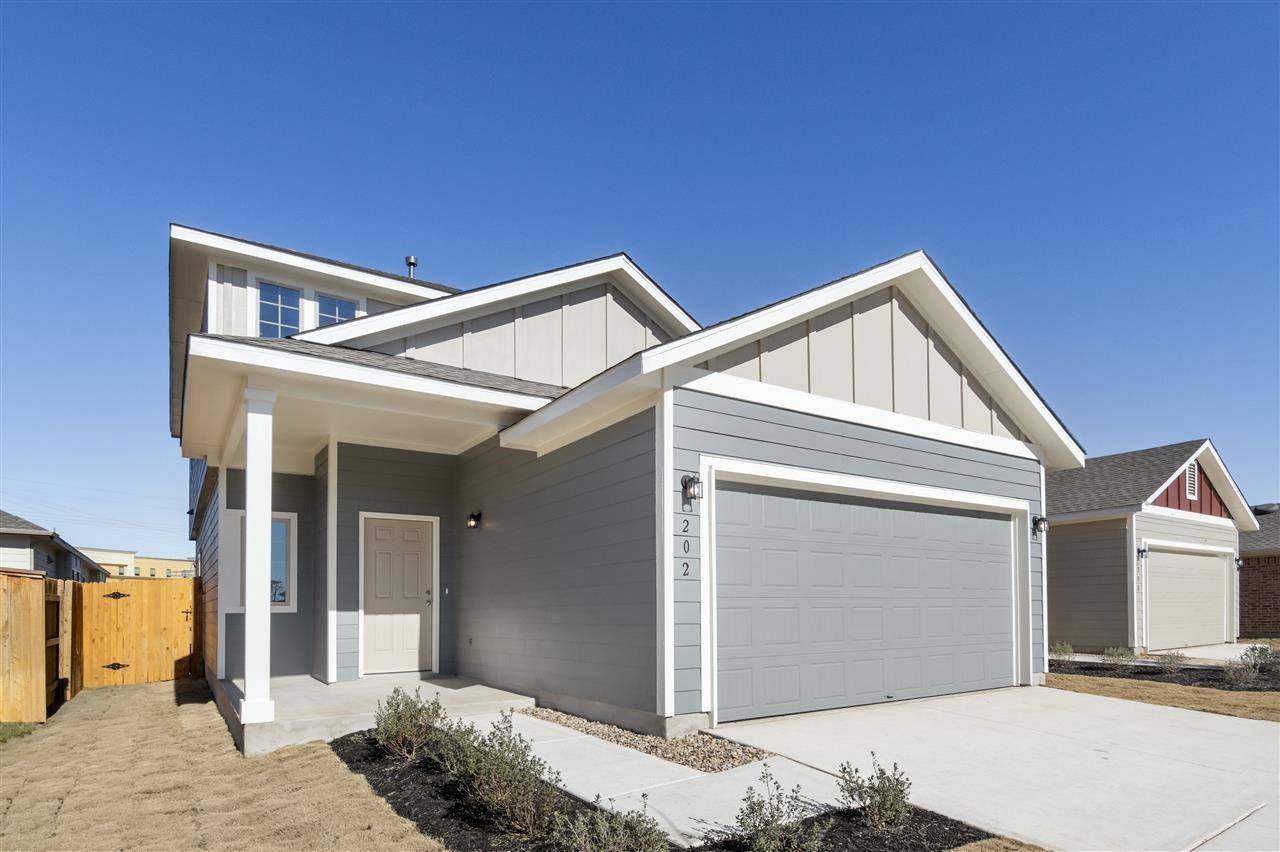 202 Driftwood LN, Bastrop, TX 78602